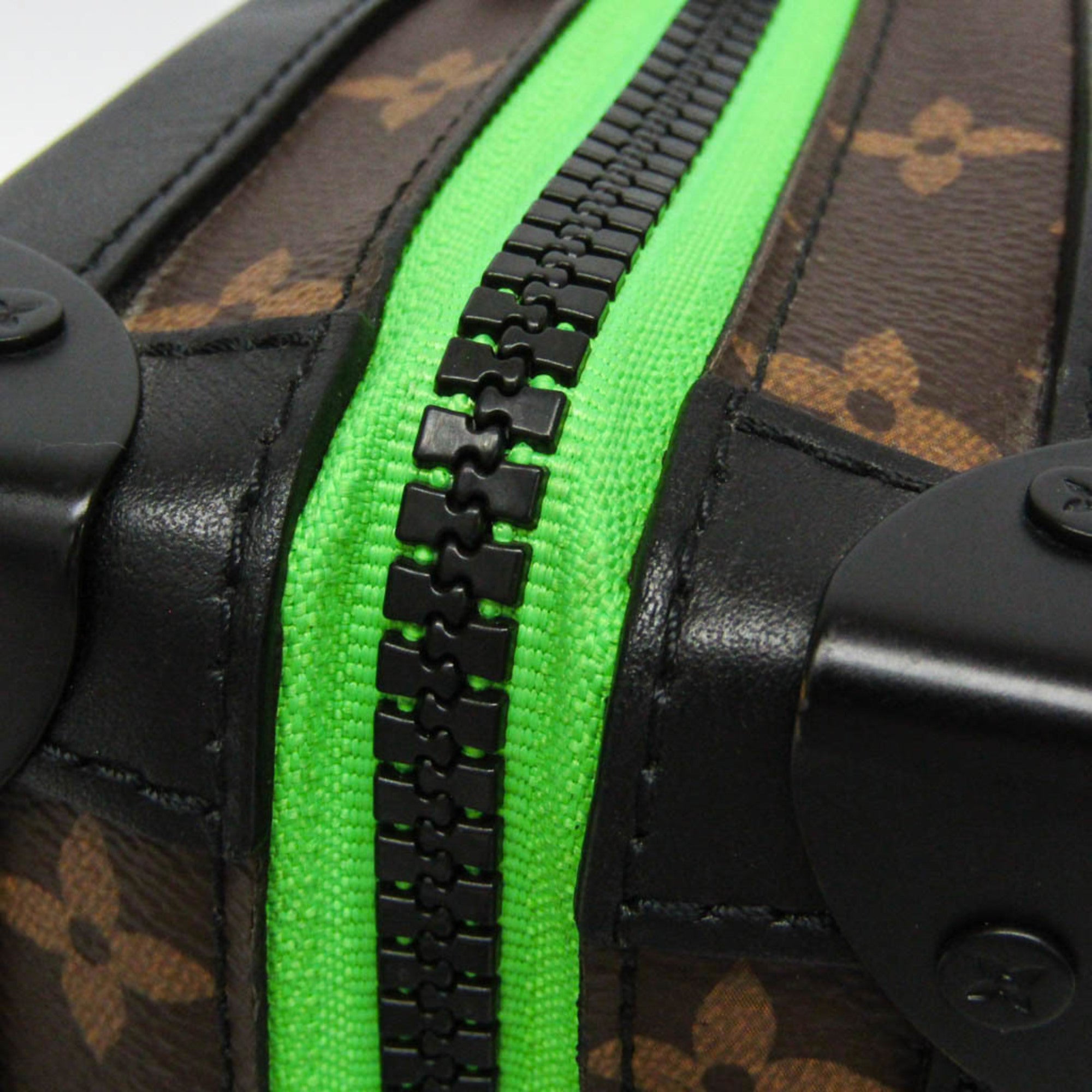 Louis Vuitton LV Friend Soft Trunk · Monogram