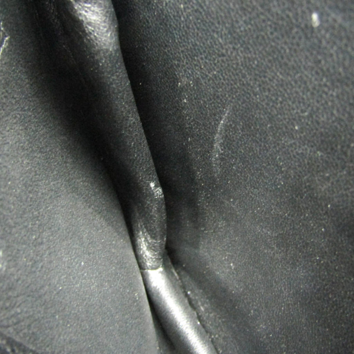 Saint Laurent Monogram · Suede
