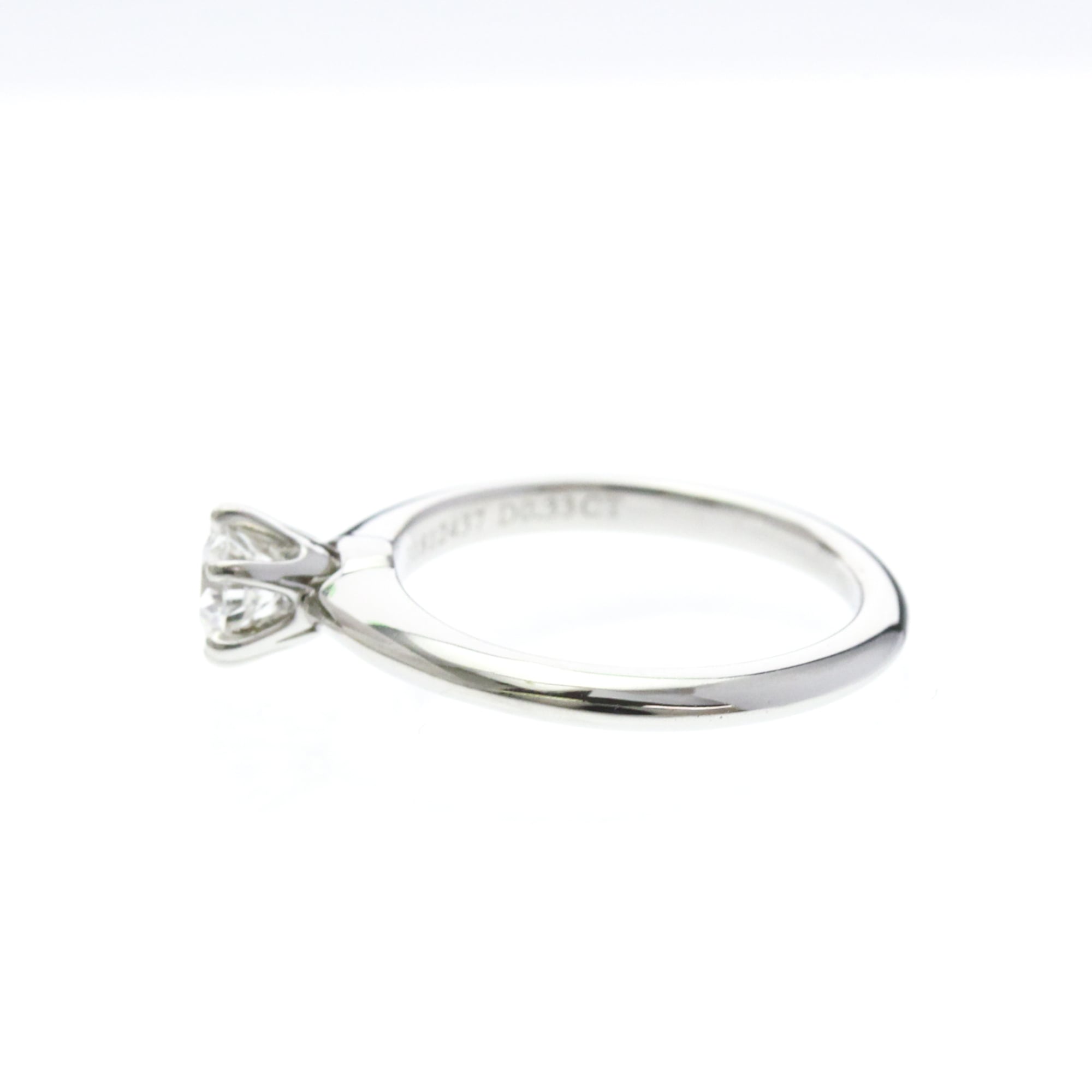 Tiffany Solitaire Diamond · 0.33ct · Platinum