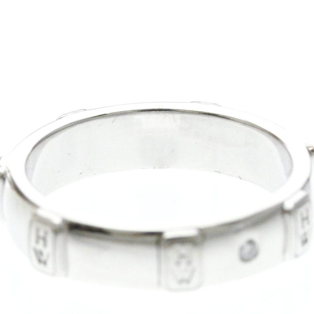 Harry Winston HW Logo · Diamond · 18K White Gold