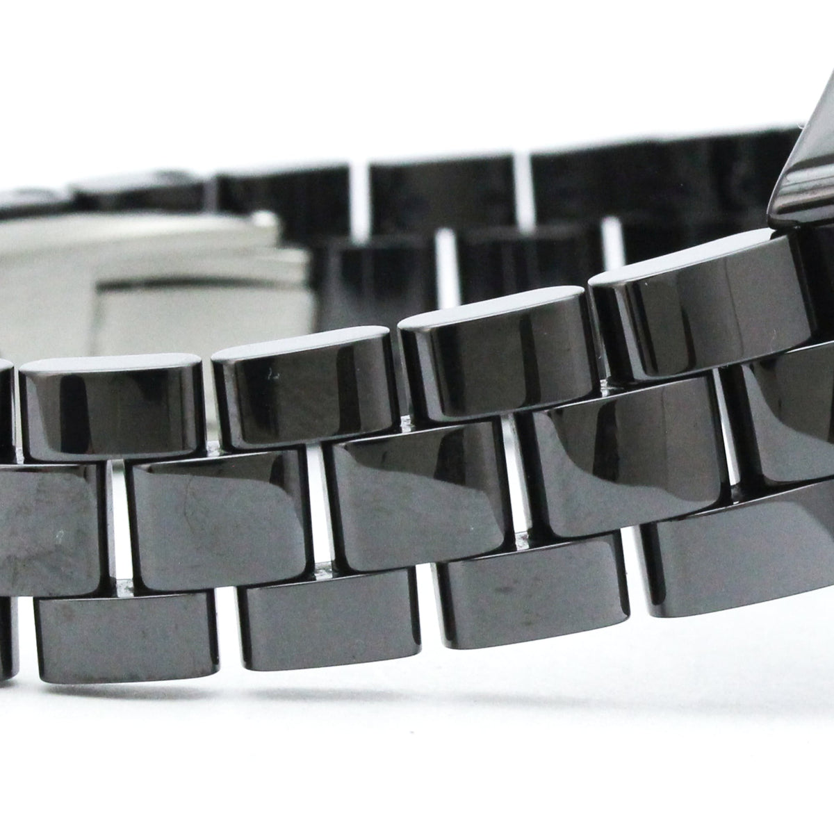 Chanel J12 · Diamond · Ceramic