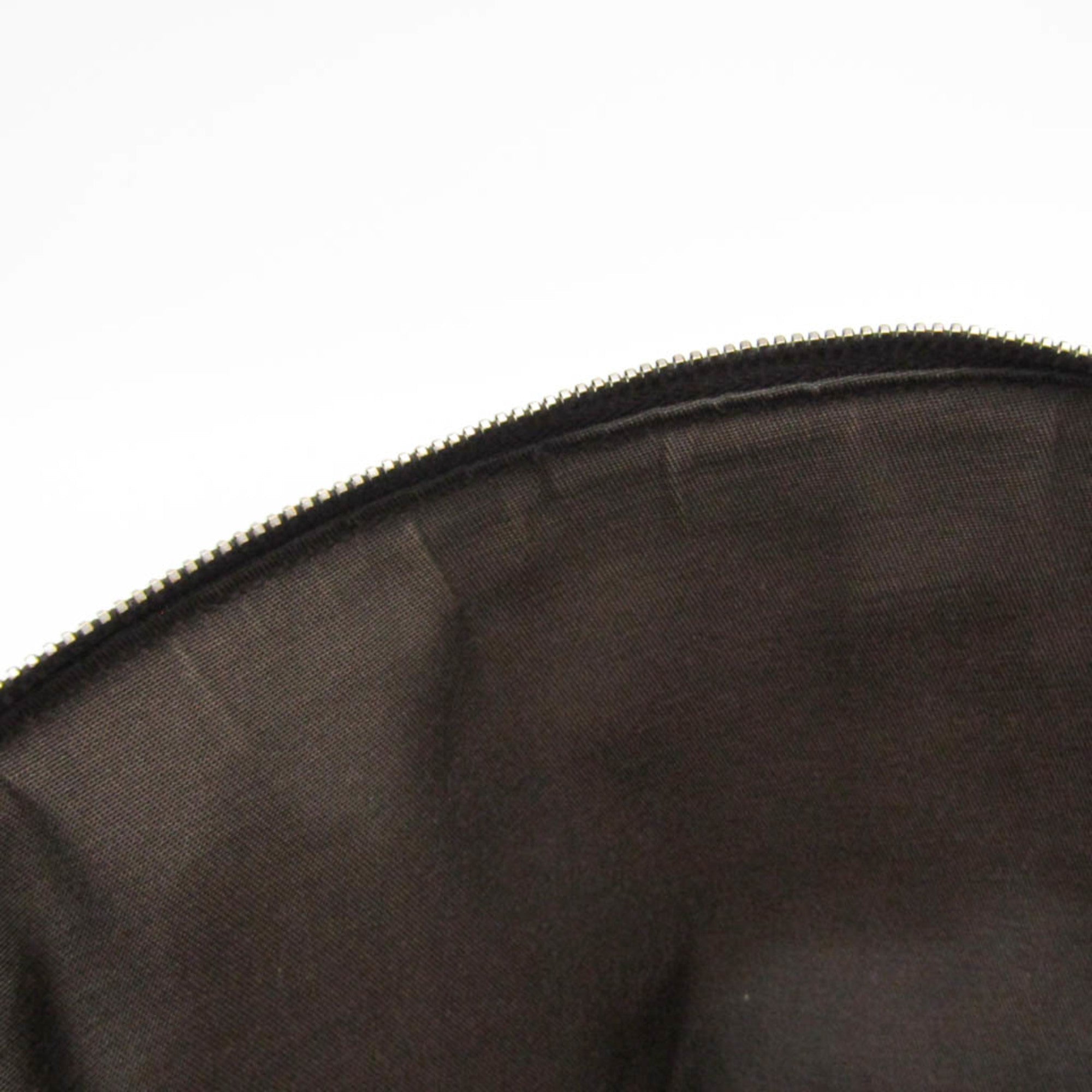 Gucci · Leather