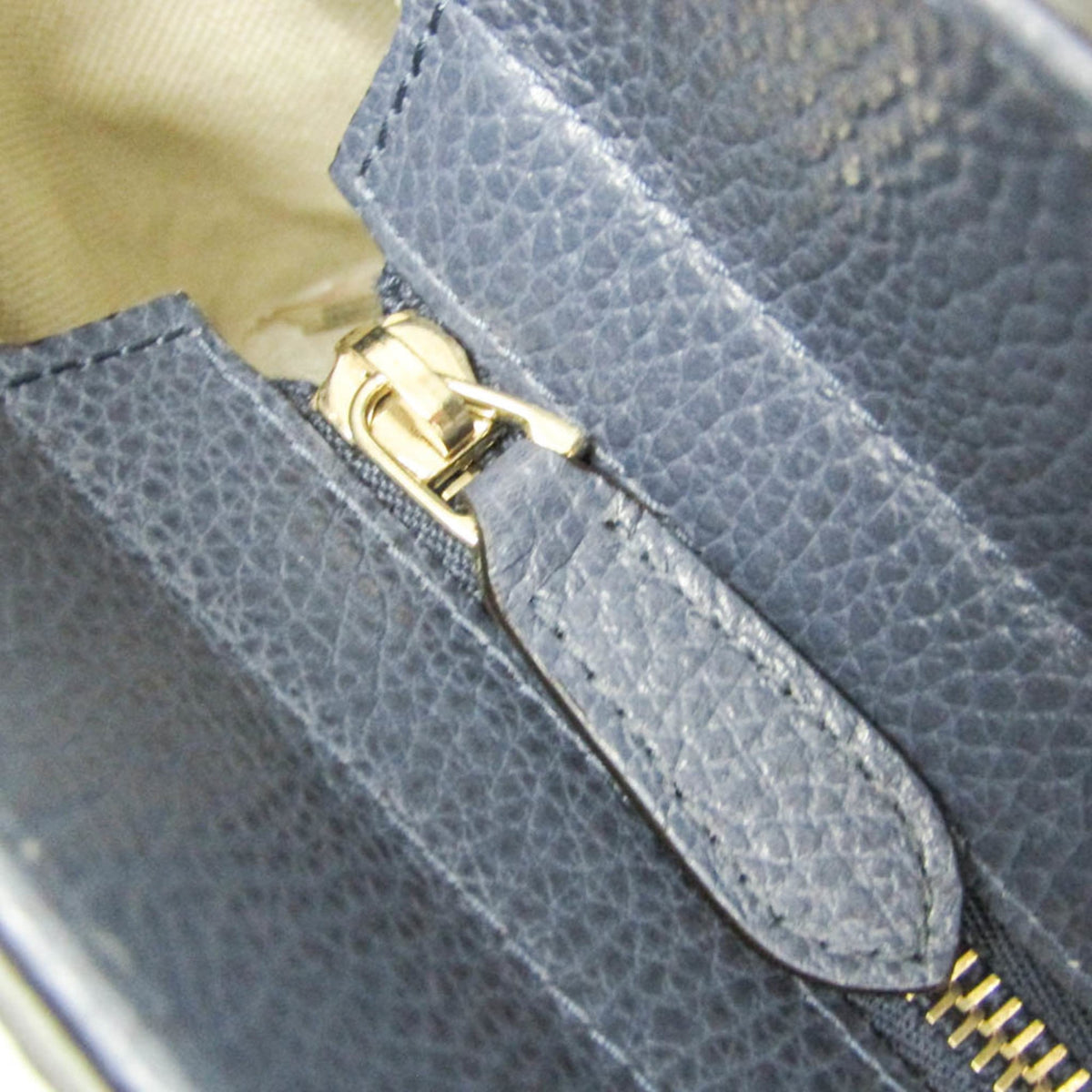 Gucci Swing · Calfskin Tote