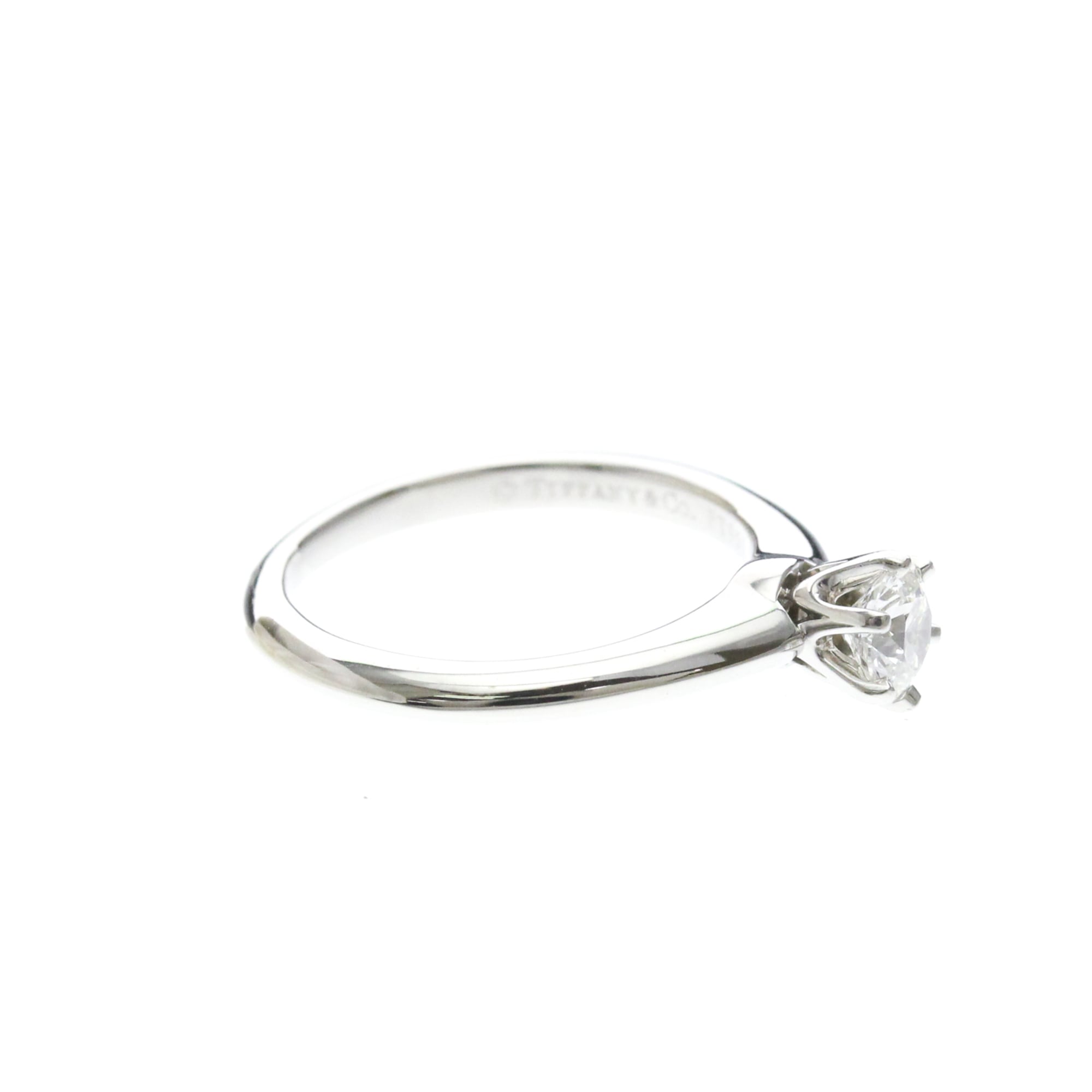 Tiffany Solitaire · Platinum · Diamond