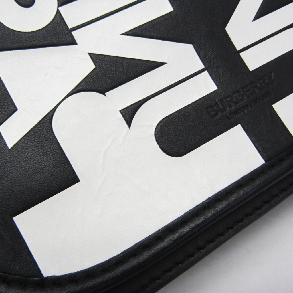 Burberry Universal Passport · Leather