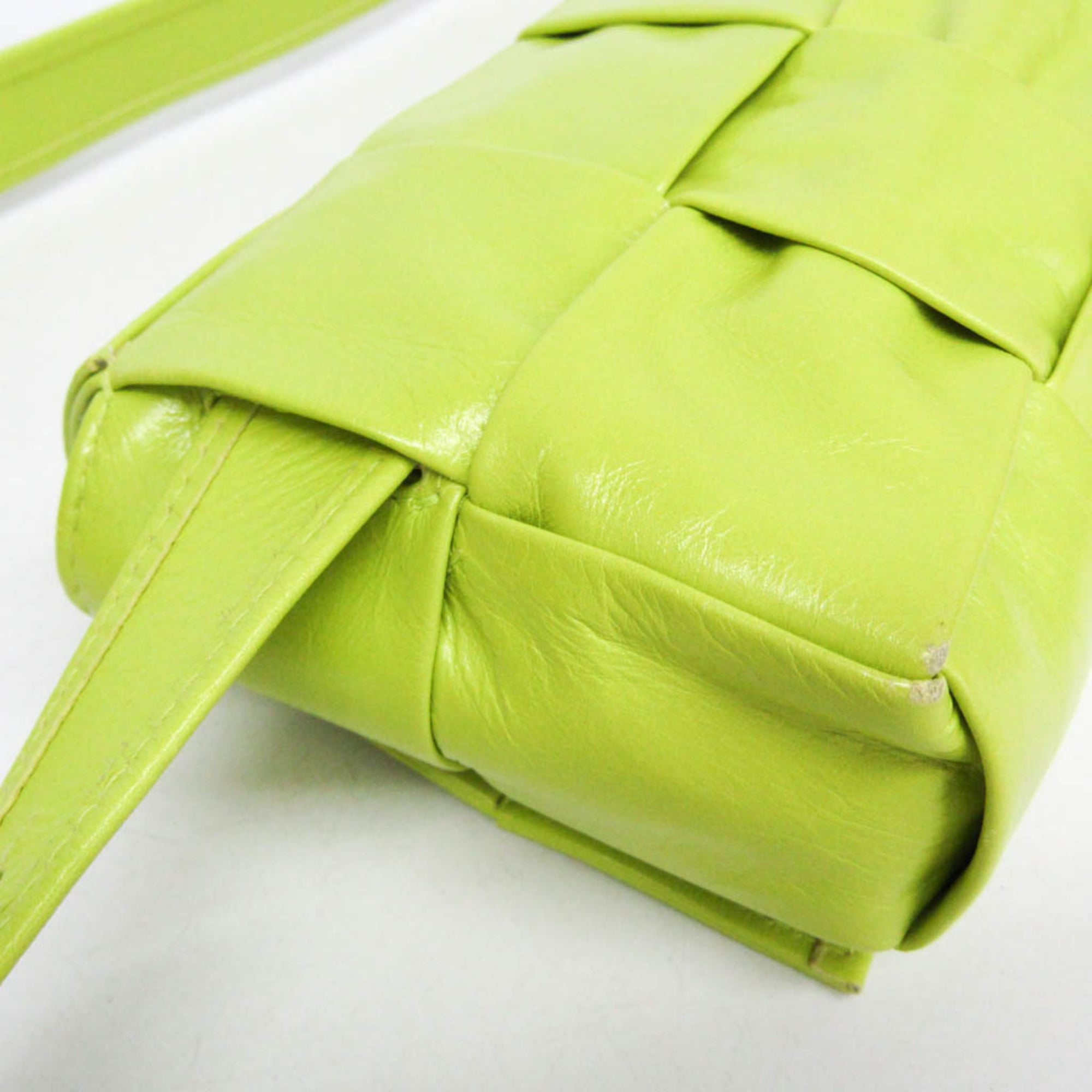 Bottega Veneta Intrecciato Cassette · Belt Bag
