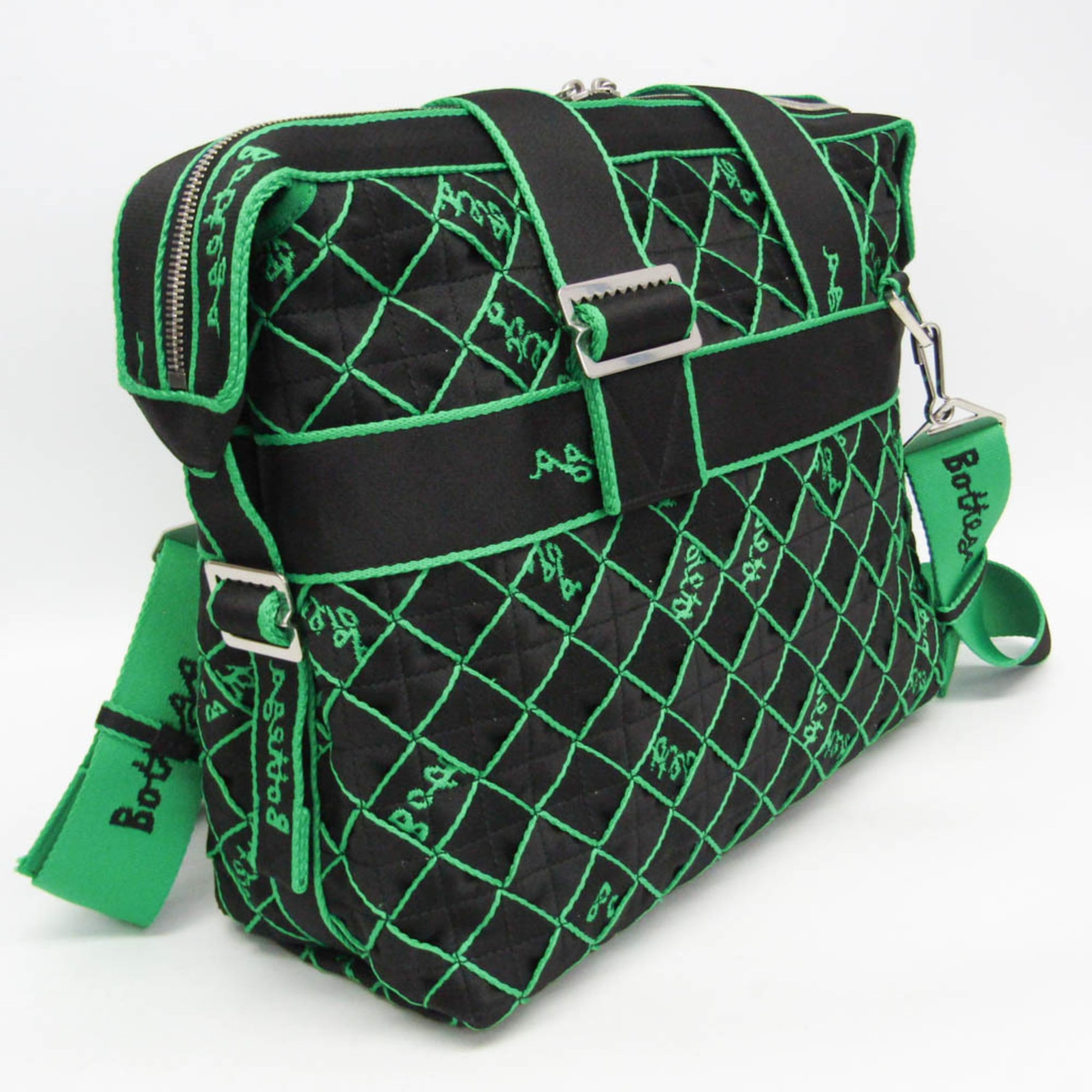 Bottega Veneta Intrecciato · Webbing