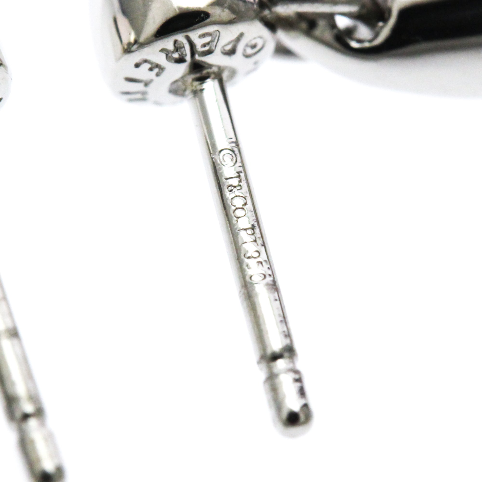 Tiffany Teardrop · Diamond · Platinum