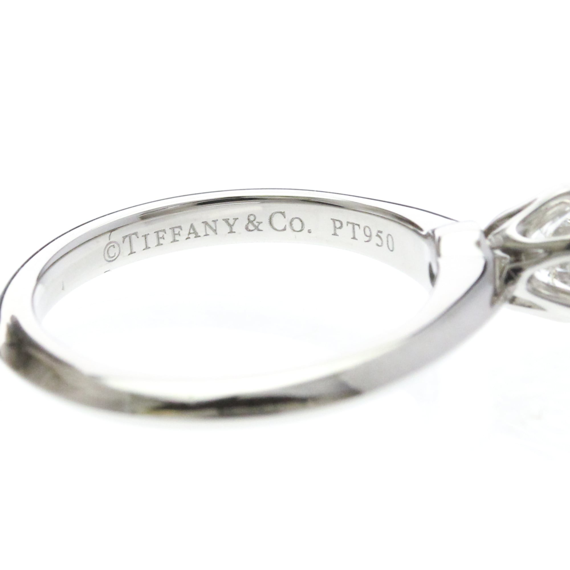 Tiffany Solitaire Diamond · Platinum