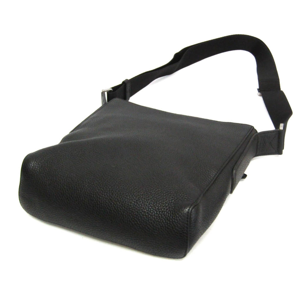Salvatore Ferragamo Gancini · Leather