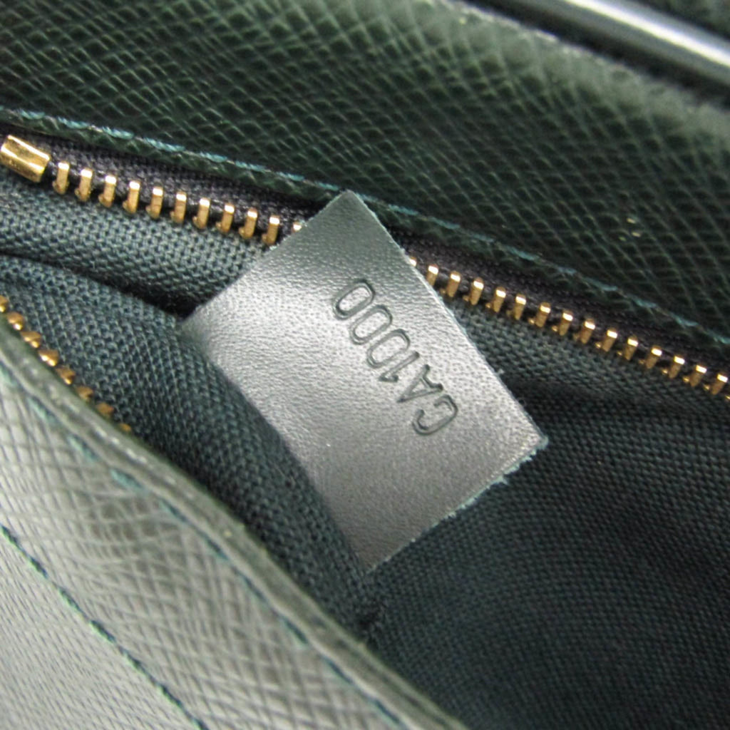 Louis Vuitton Pochette Kaluga · Taiga Episea