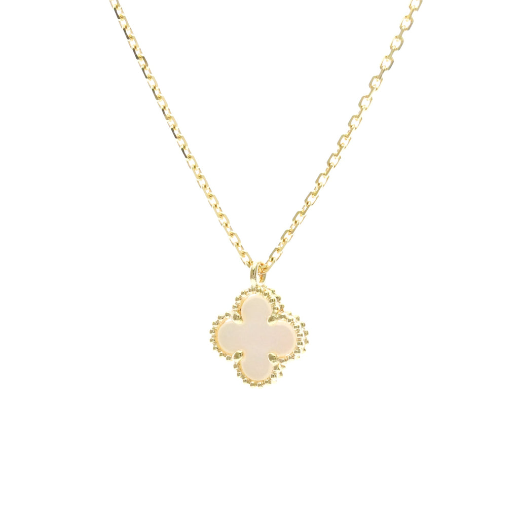Van Cleef & Arpels Sweet Alhambra · Mother of Pearl