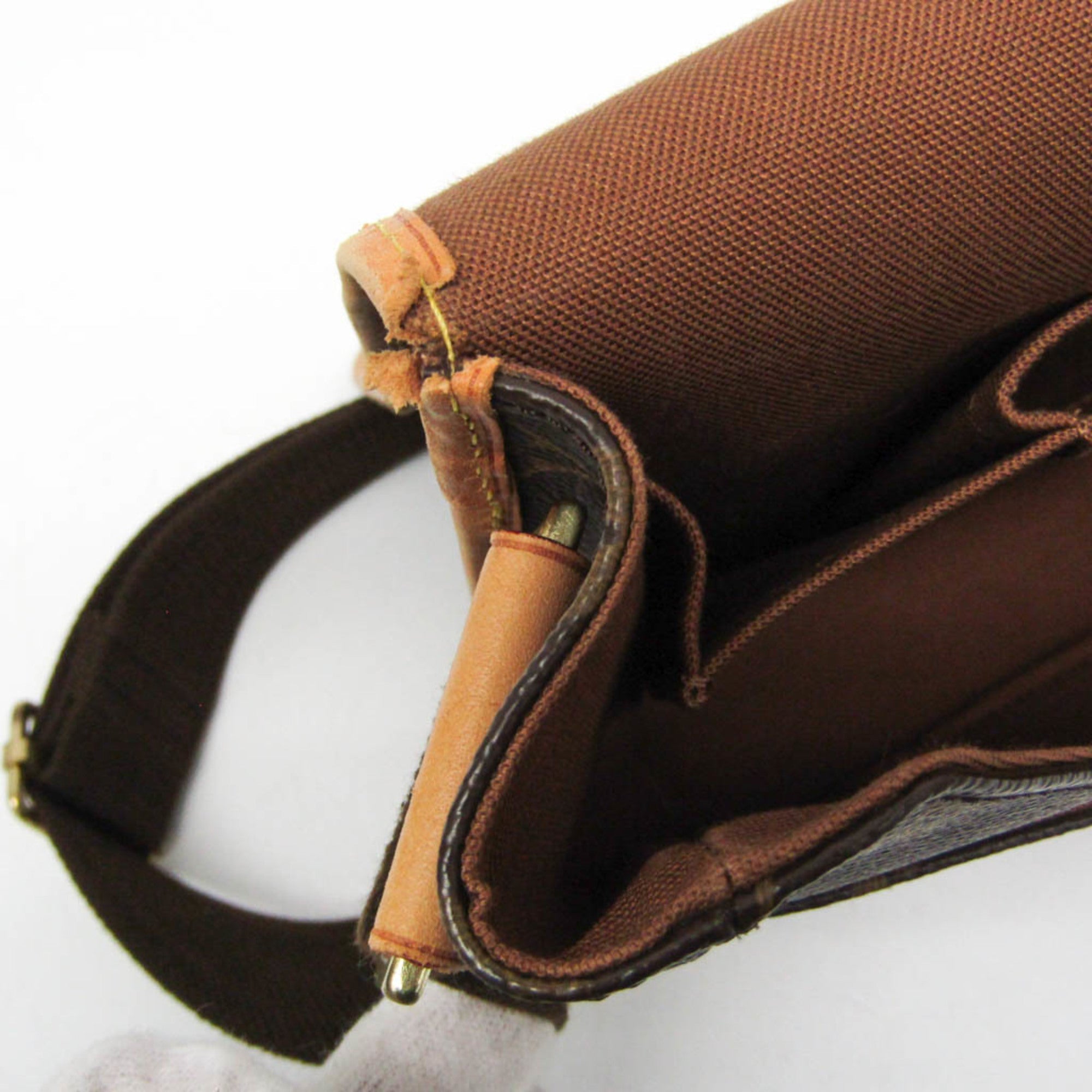 Louis Vuitton Monogram Messenger Bosphore