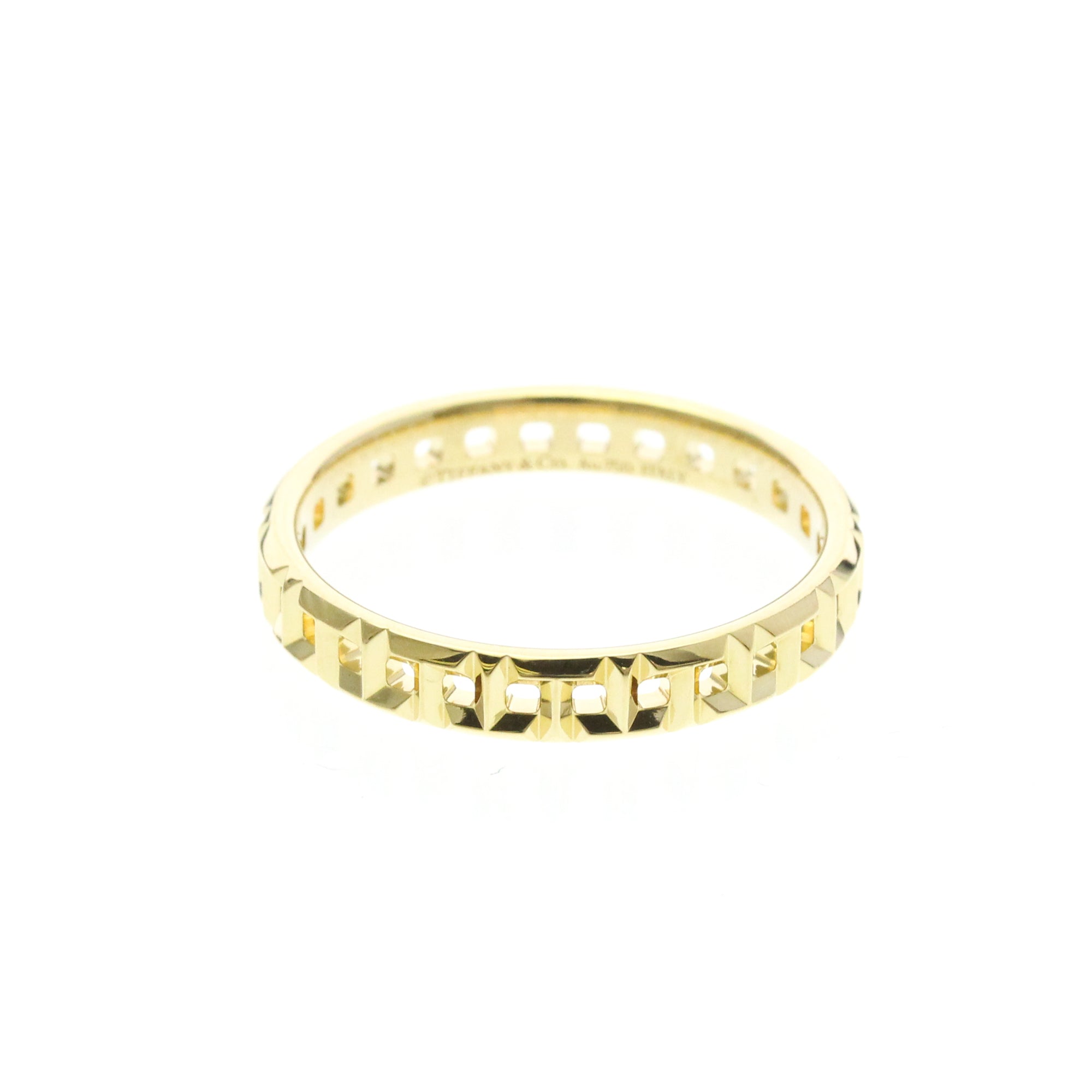 Tiffany T True Narrow · 18K Yellow Gold