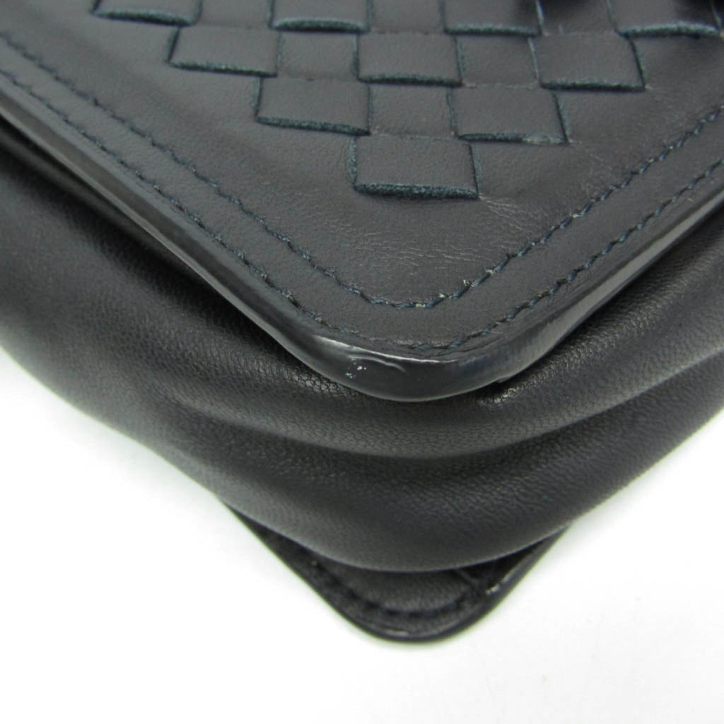 Bottega Veneta Intrecciato · Leather