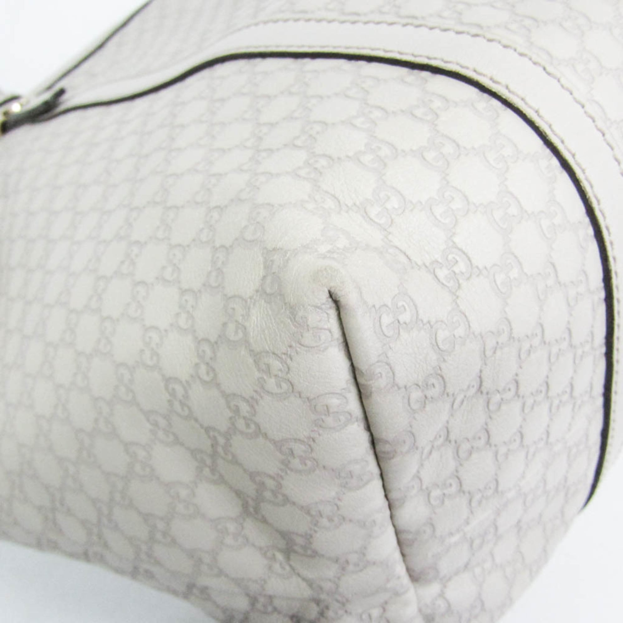 Gucci Guccissima · Embossed Leather Tote