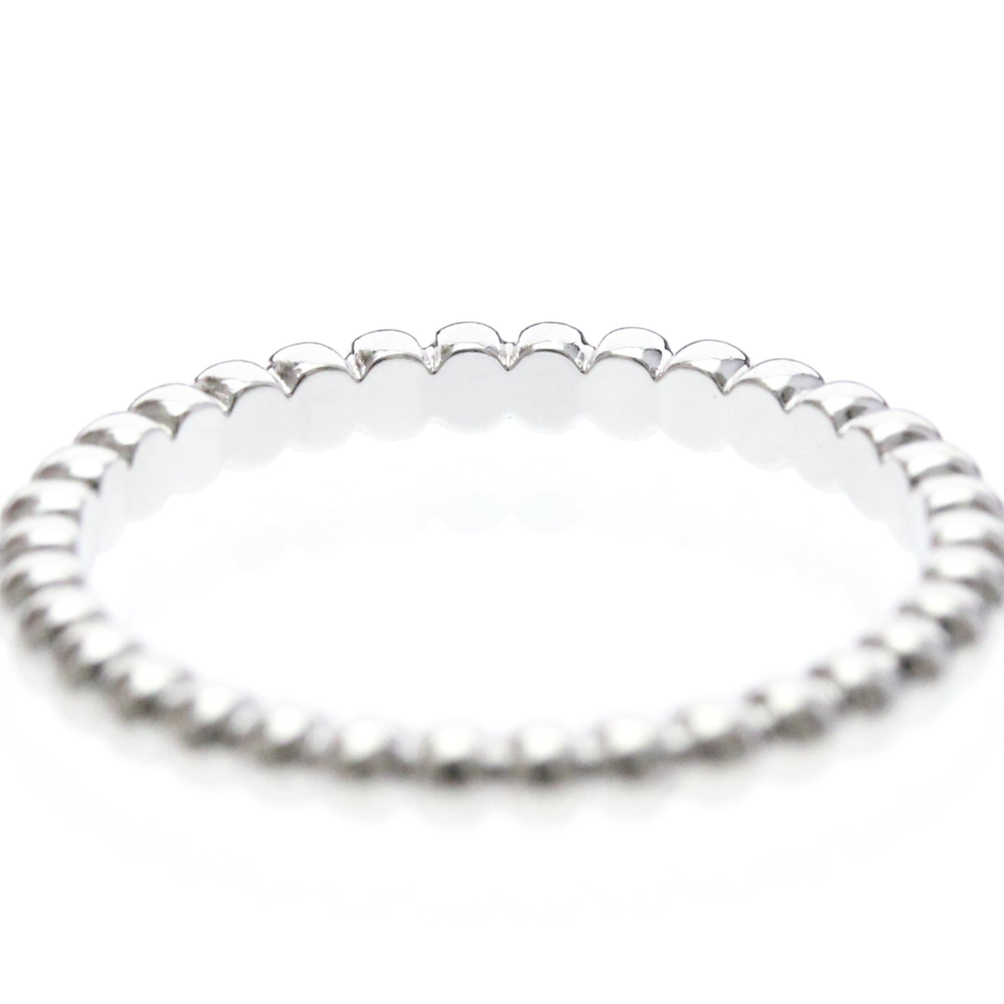 Van Cleef & Arpels Perlee · 18K White Gold