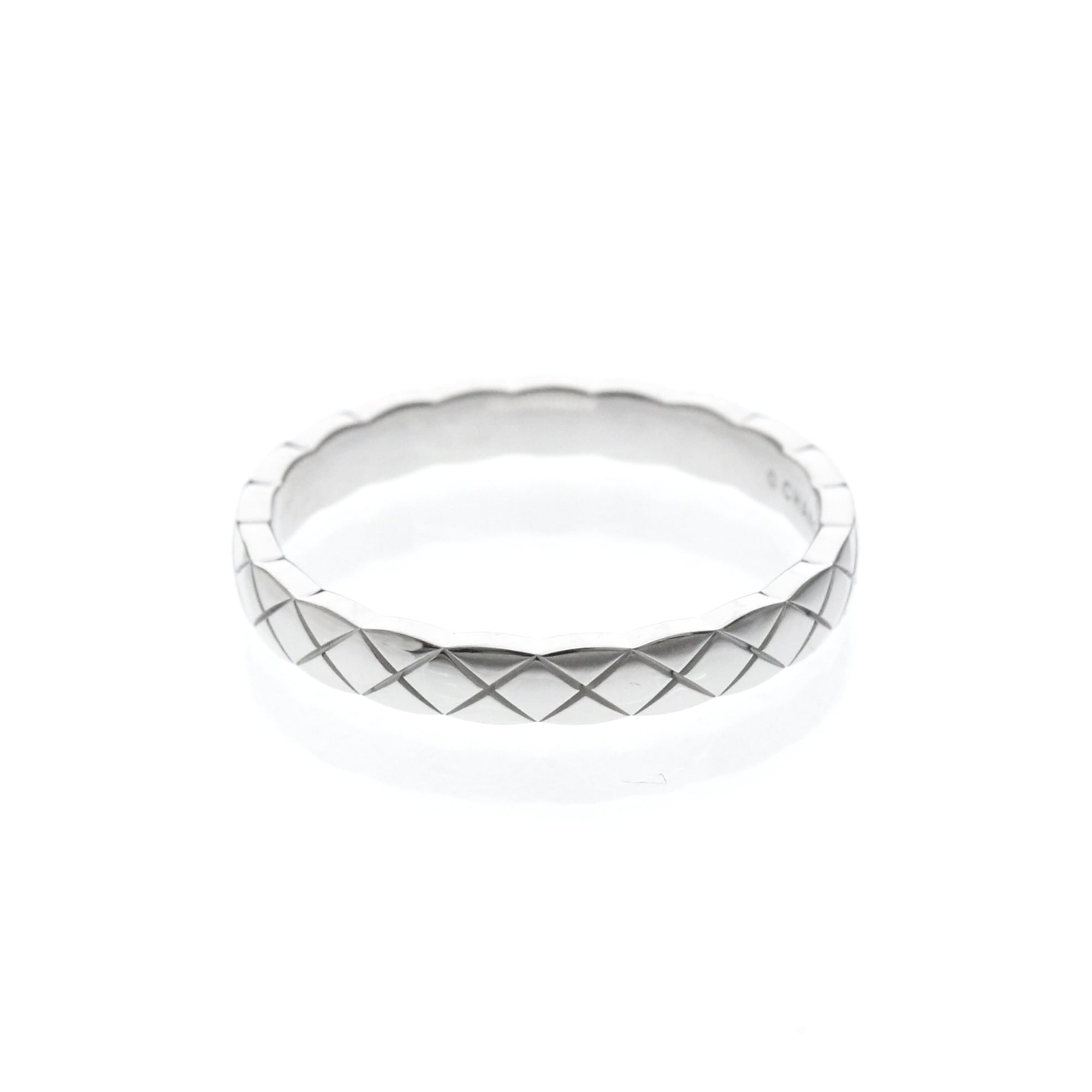 Chanel Coco Crush · 18K White Gold