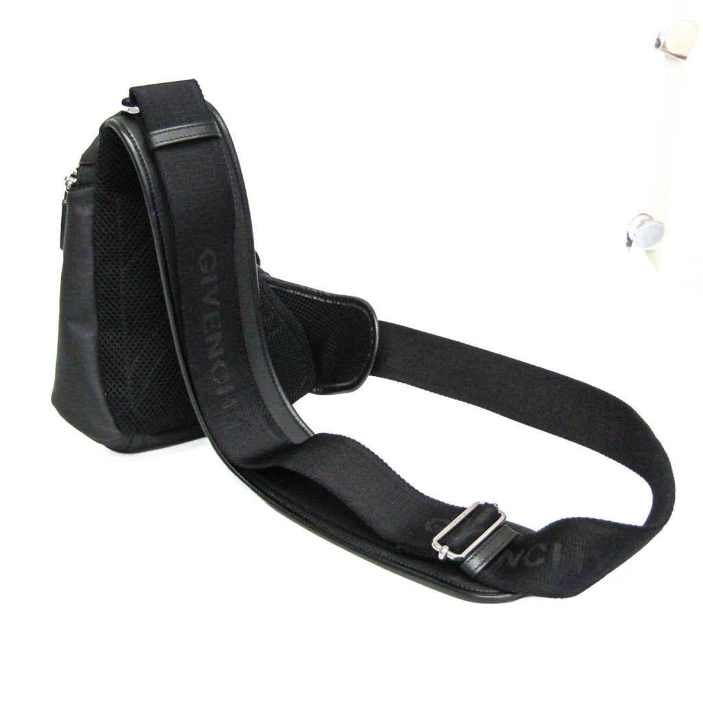 Givenchy G-Zip Triangle · Sling Bag