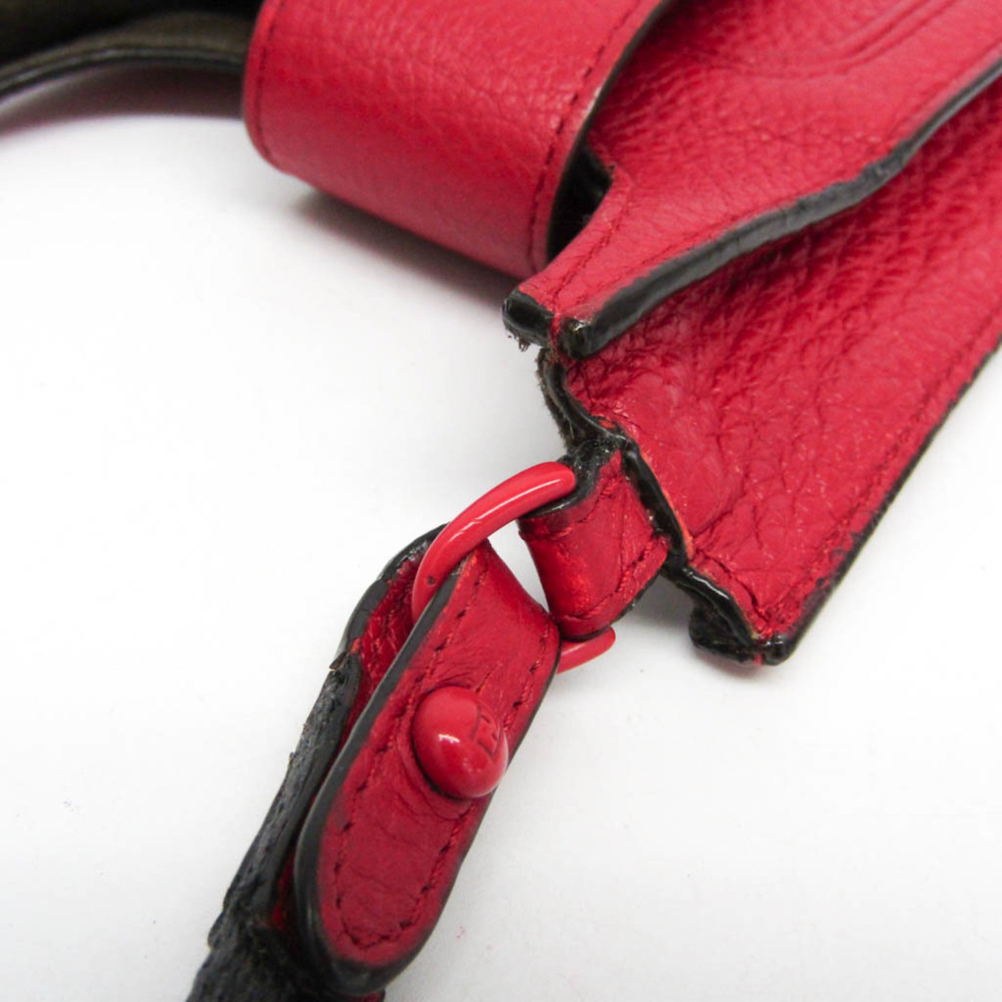 Fendi · Smartphone Crossbody · Leather