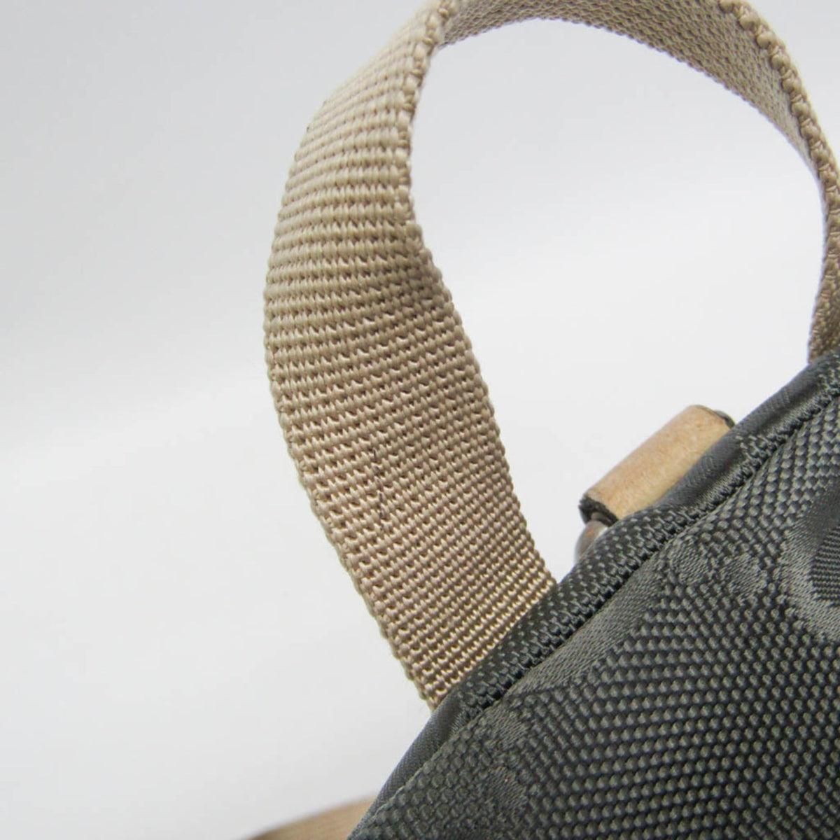 Gucci Off The Grid · Nylon & Leather Sling