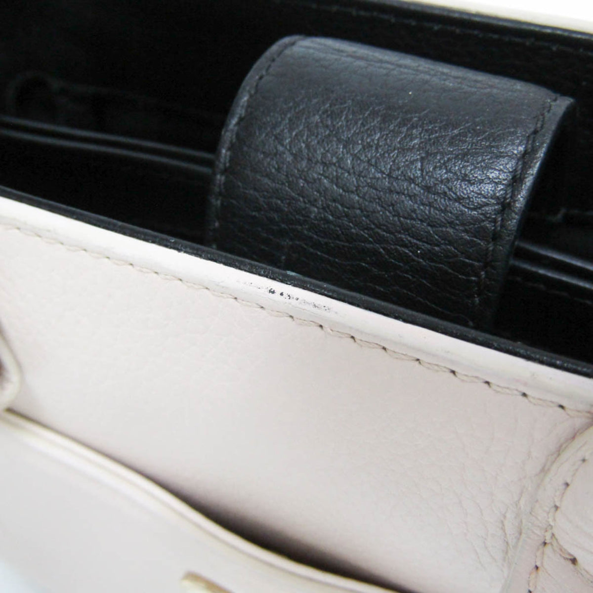Chanel Neo Executive Tote Mini