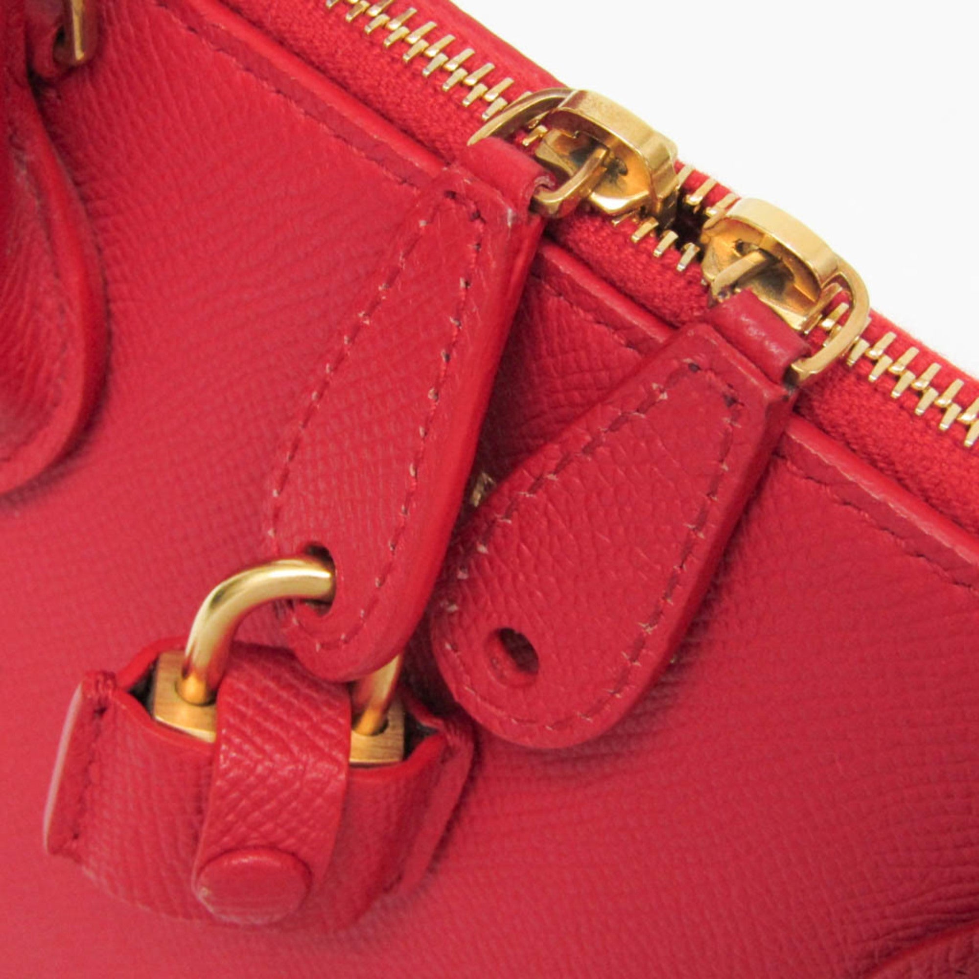 Balenciaga Ville Top Handle S · Leather