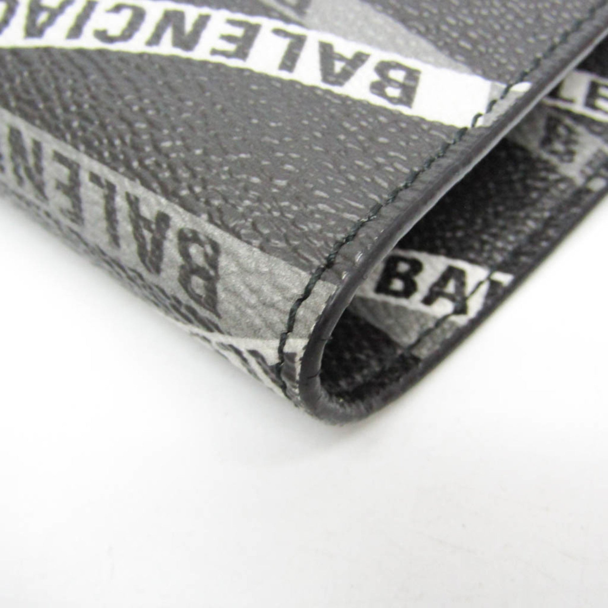 Balenciaga Logo Print · Leather Clutch
