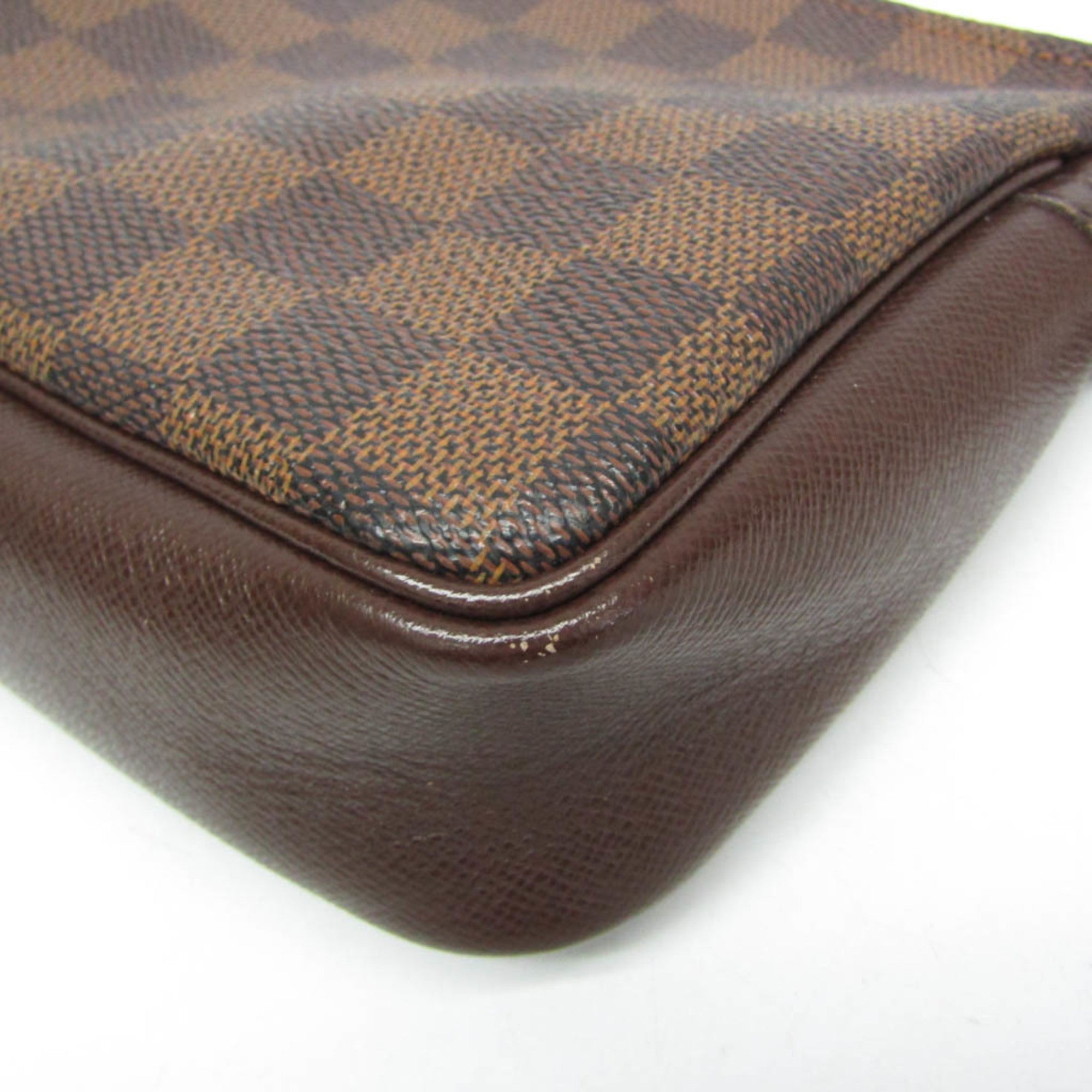 Louis Vuitton Damier Makeup Pouch