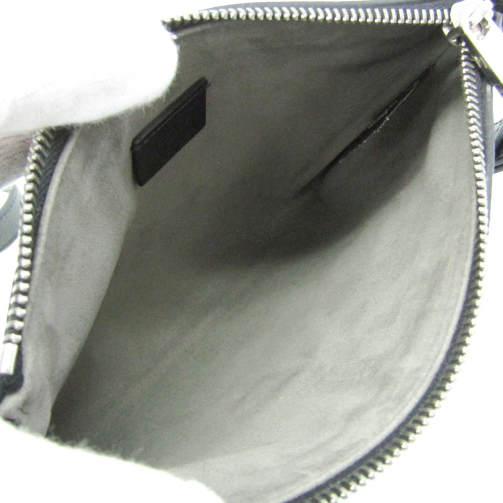 Fendi · Leather Shoulder Bag