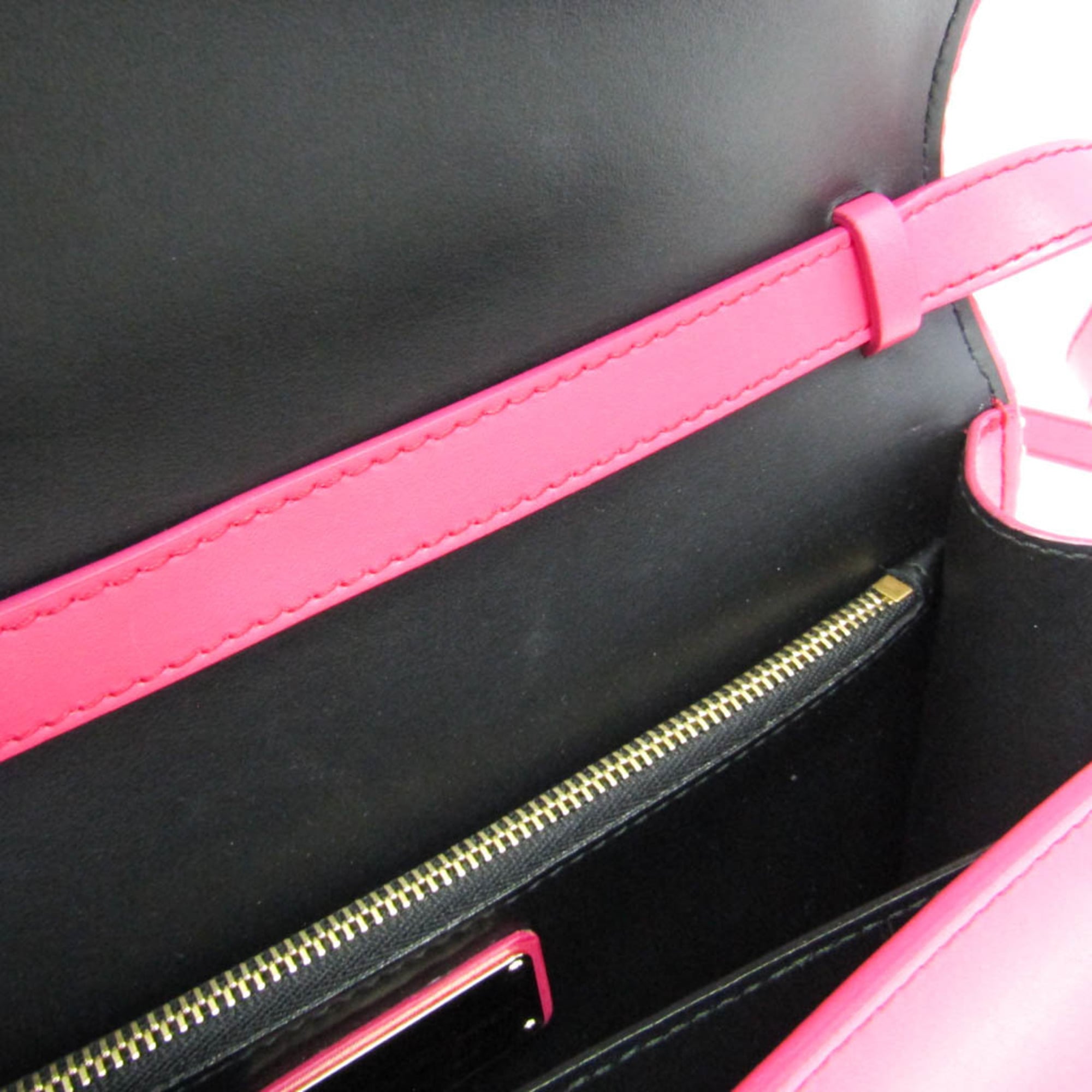 Salvatore Ferragamo Vara · Leather