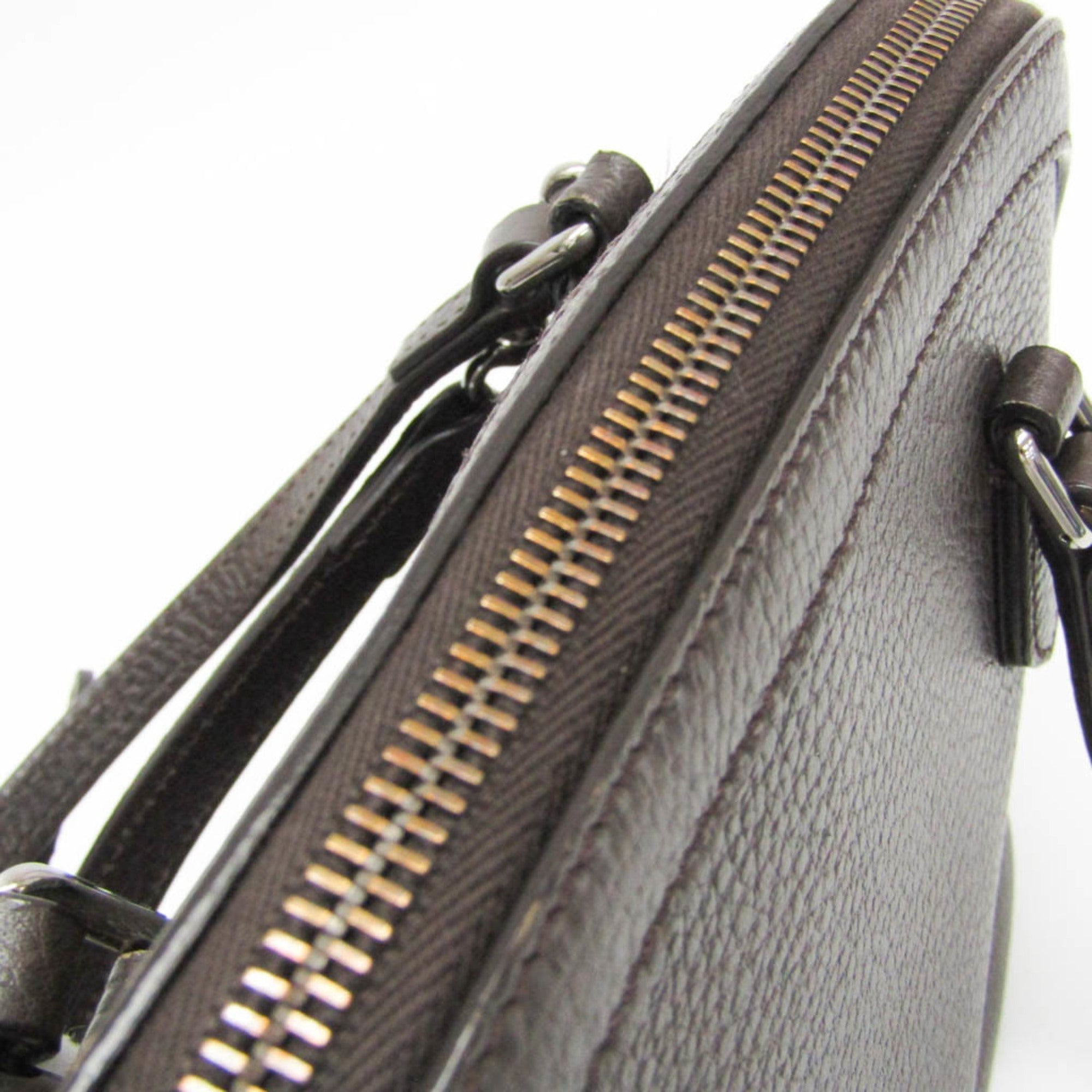 Gucci · Leather