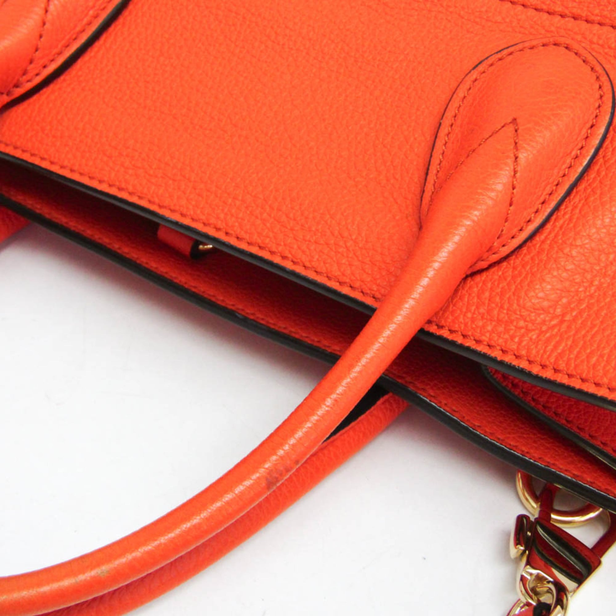 Gucci Logo Tote · Leather