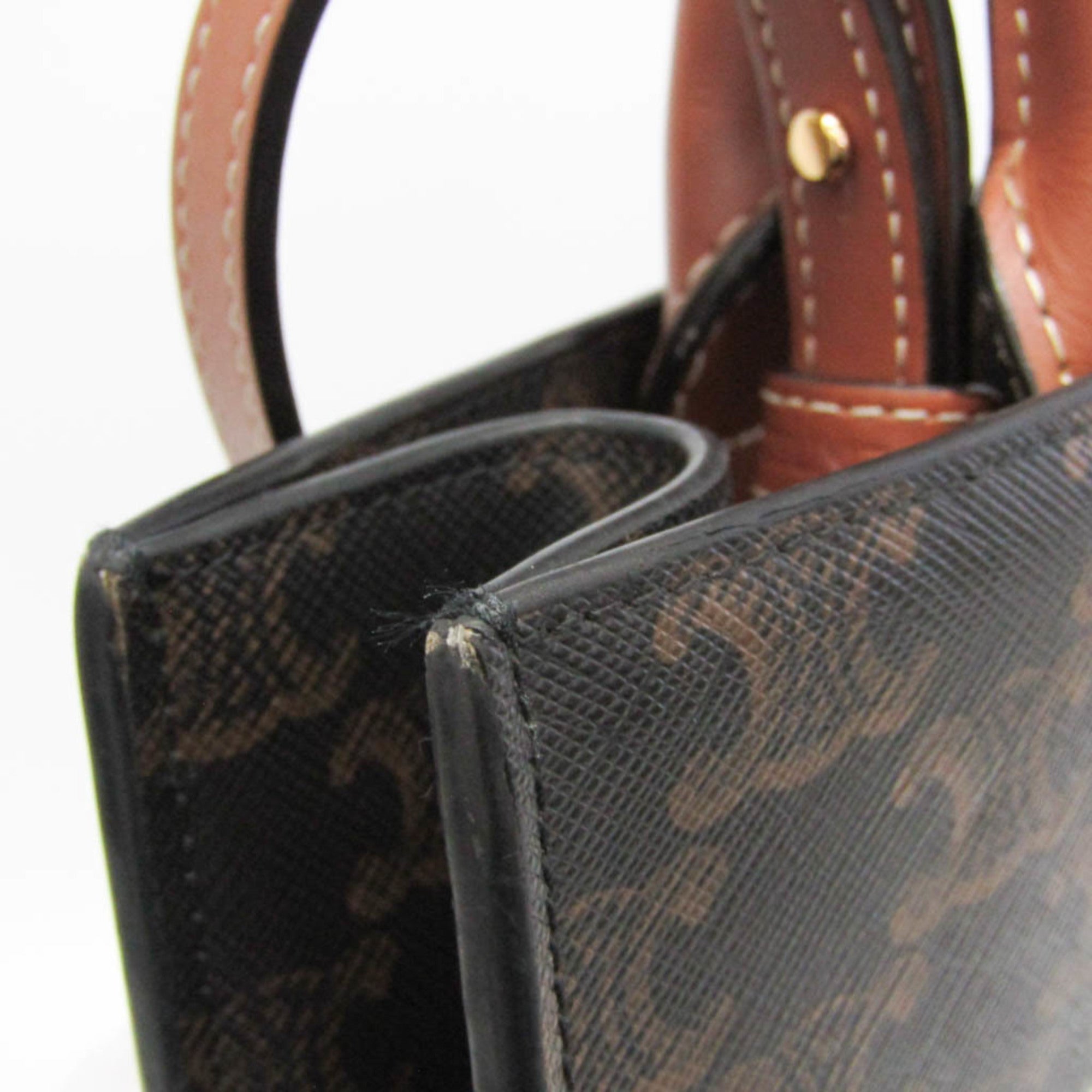 Celine Vertical Cabas Triomphe