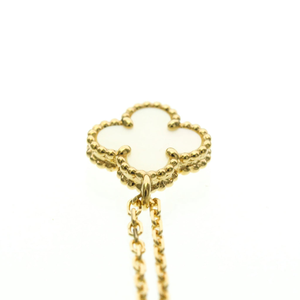 Van Cleef & Arpels Sweet Alhambra · Mother of Pearl