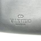 Valentino Garavani Rockstud · Leather Clutch