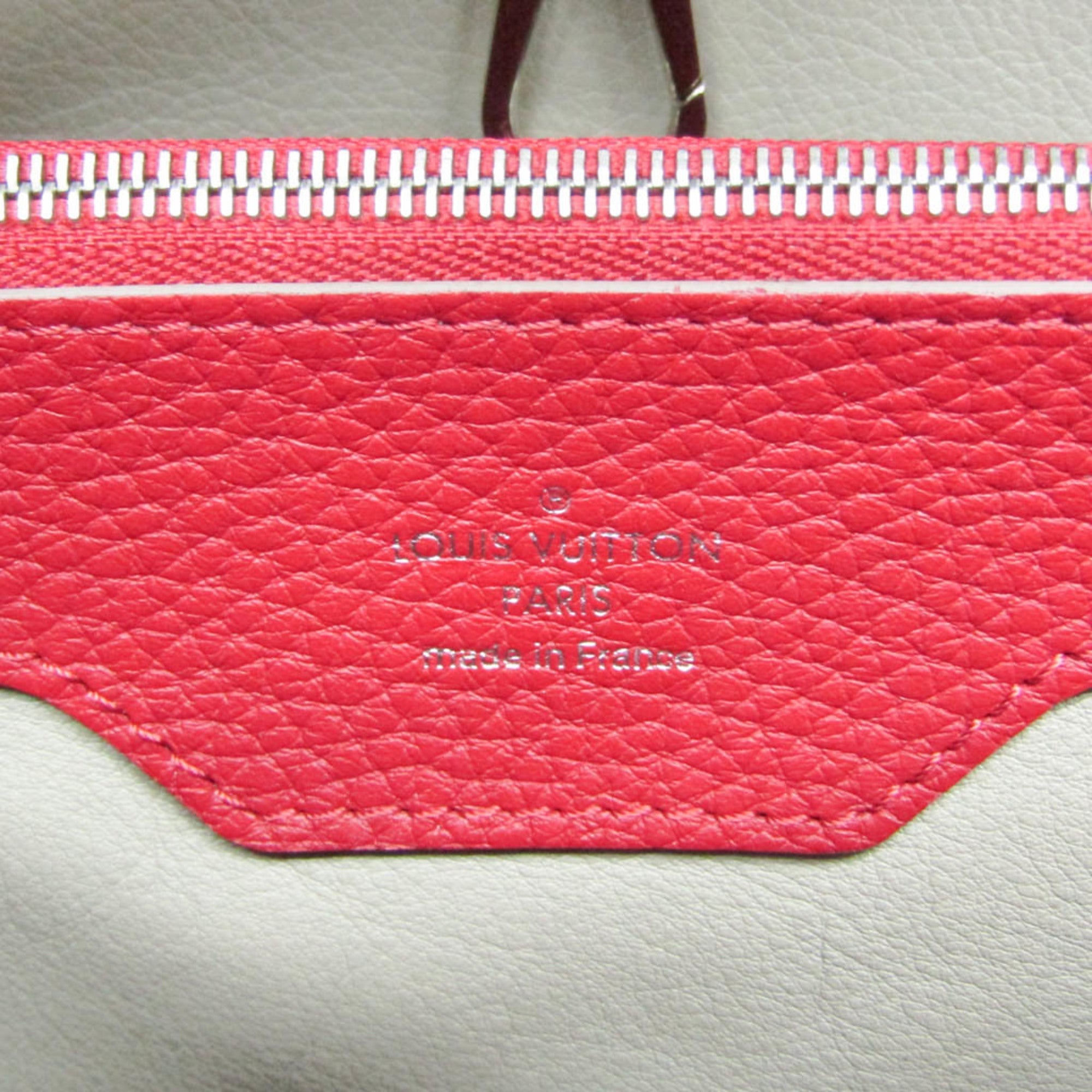 Louis Vuitton Capucines GM · Parnassea