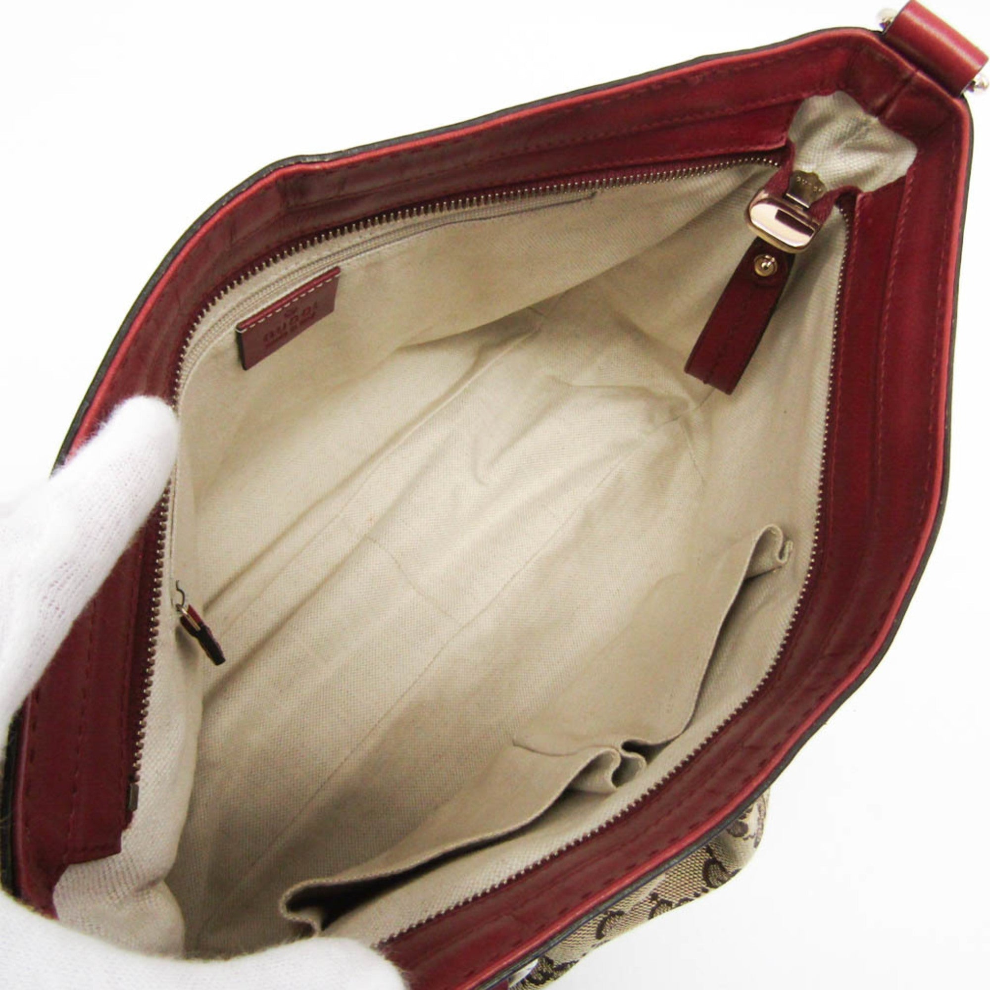 Gucci Sukey · GG Canvas