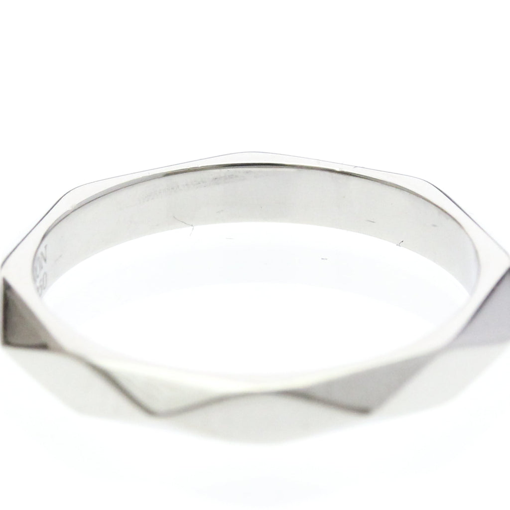 Boucheron Faceted · Platinum