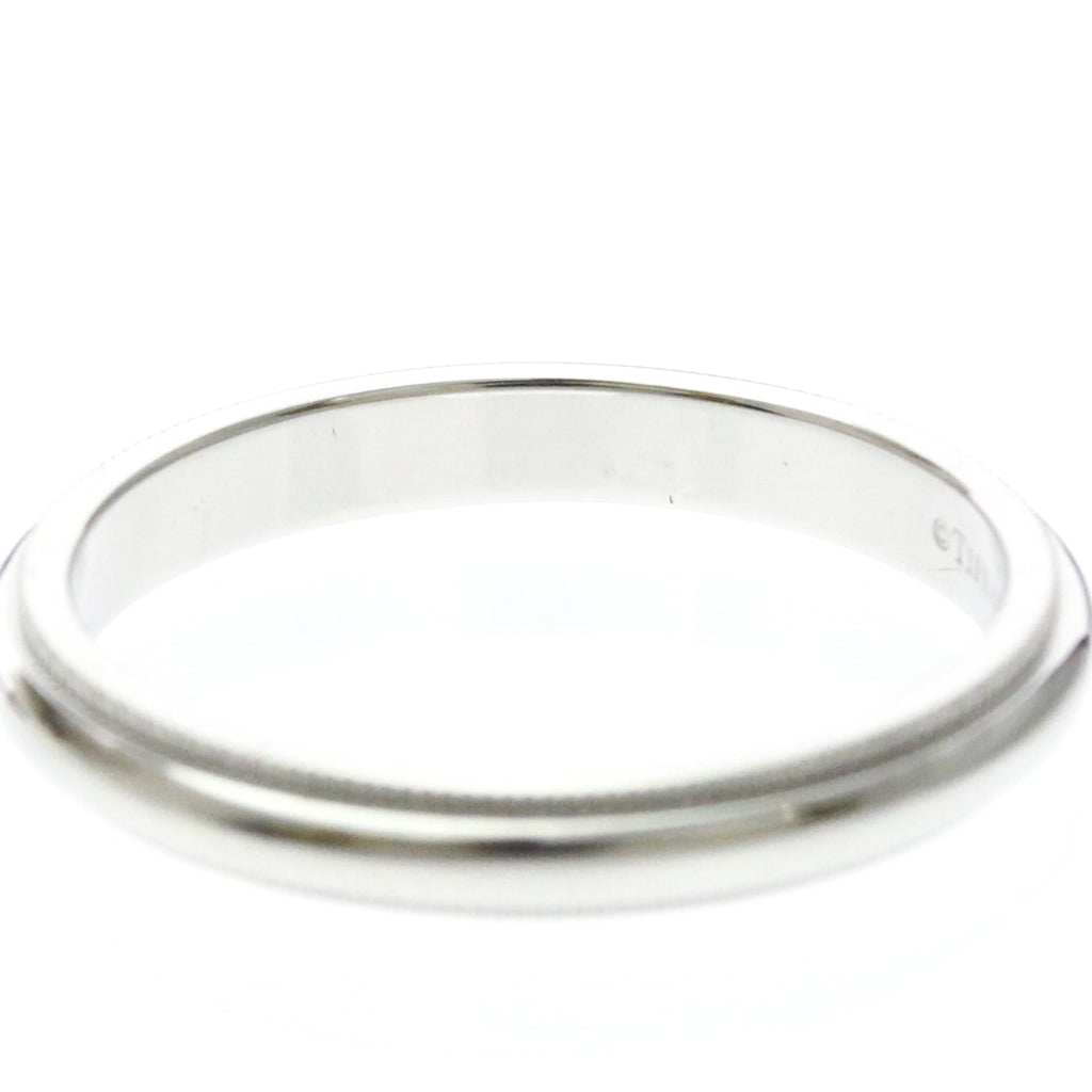 Tiffany Milgrain Band · Platinum