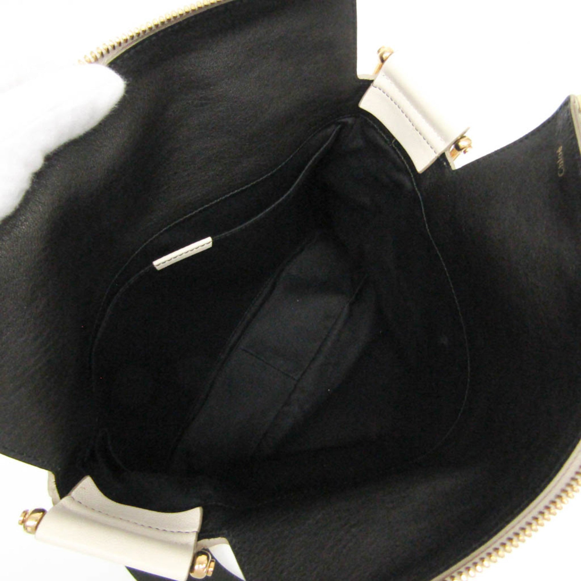Chloé Vanessa · Leather Shoulder Bag