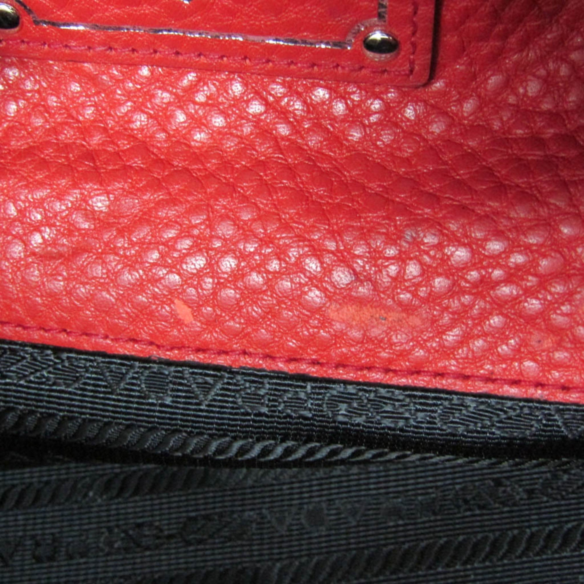 Prada Vitello Daino · Leather Shoulder Bag