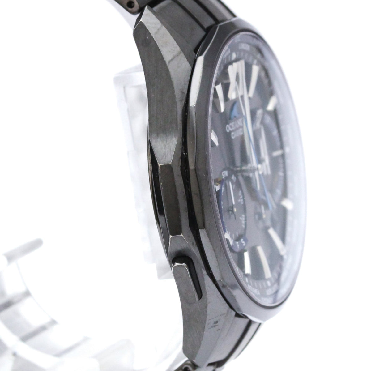 Casio Oceanus Manta · Titanium · Solar
