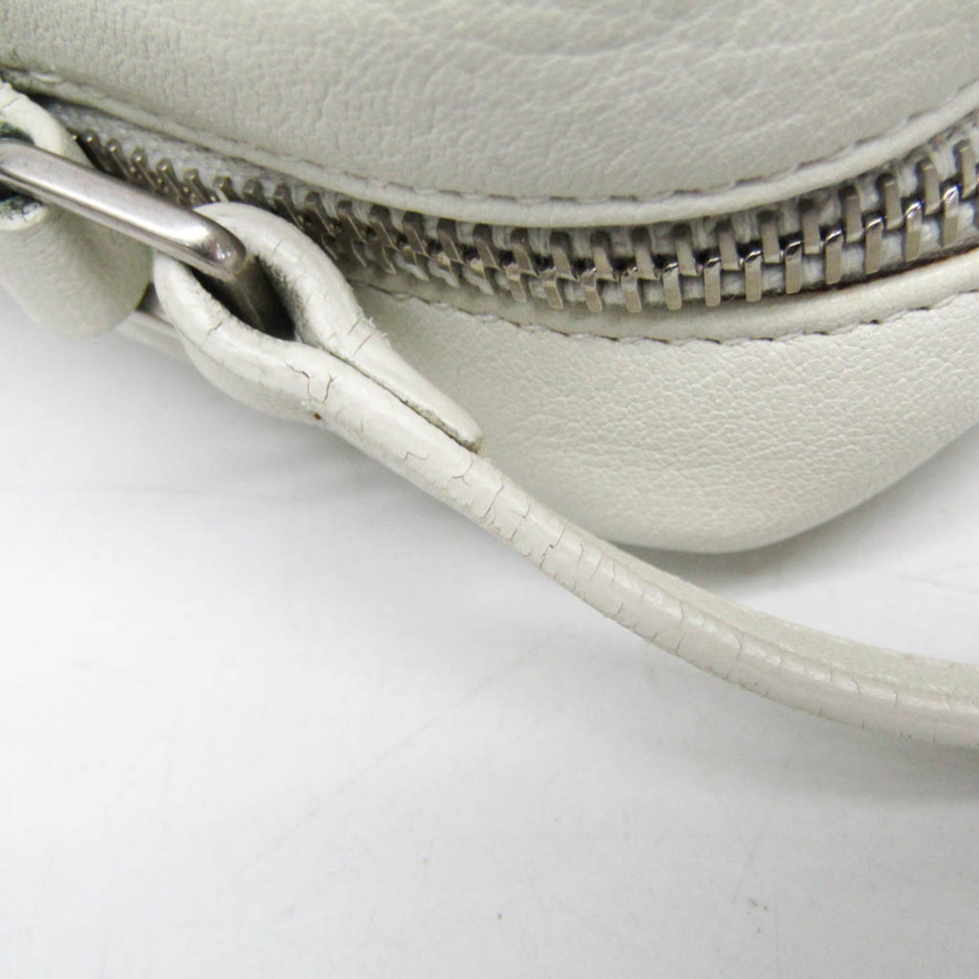 Saint Laurent Lou · Calfskin
