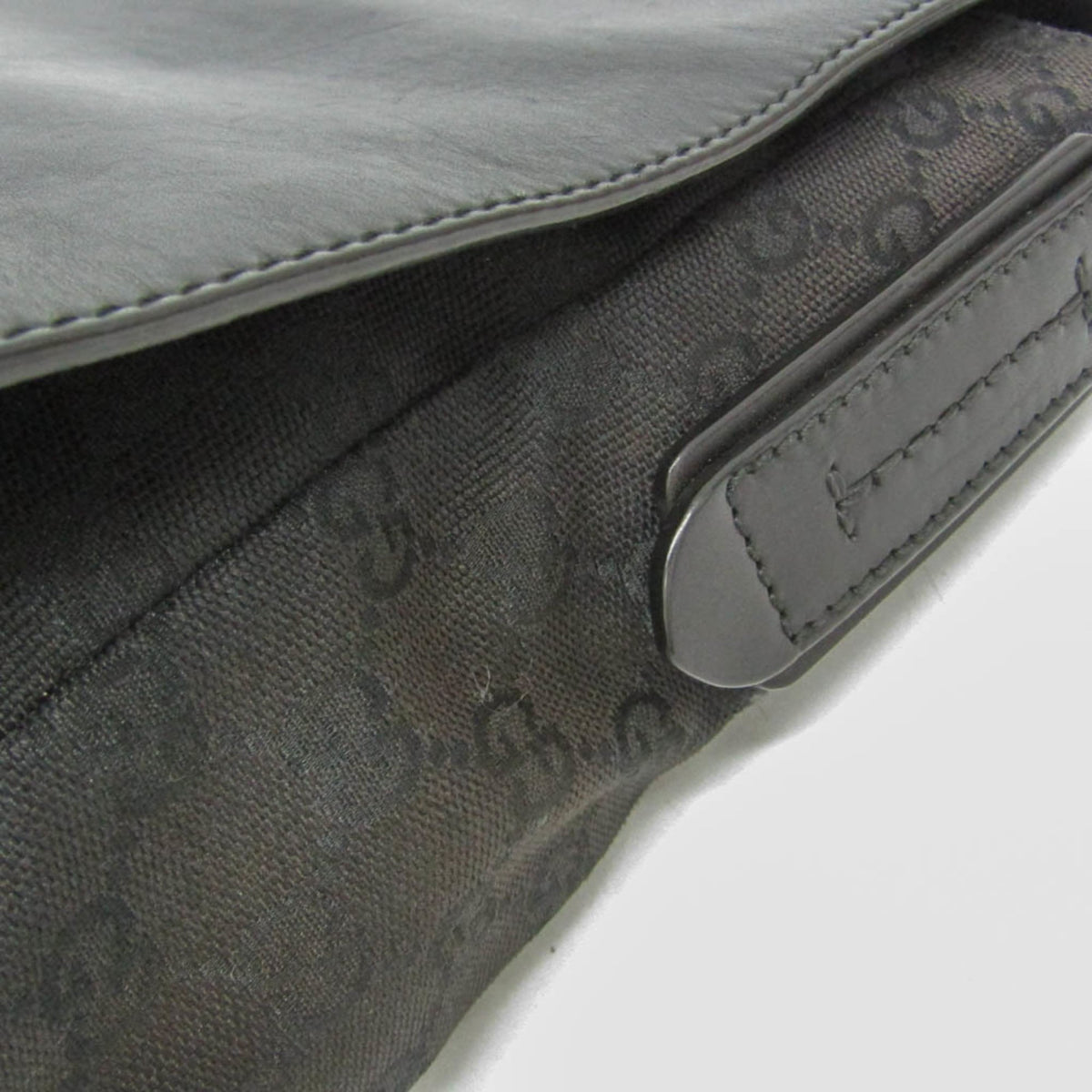 Gucci GG Canvas · Messenger Bag