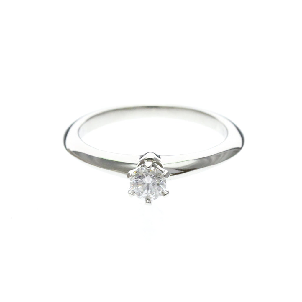 Tiffany Solitaire · Platinum · Diamond