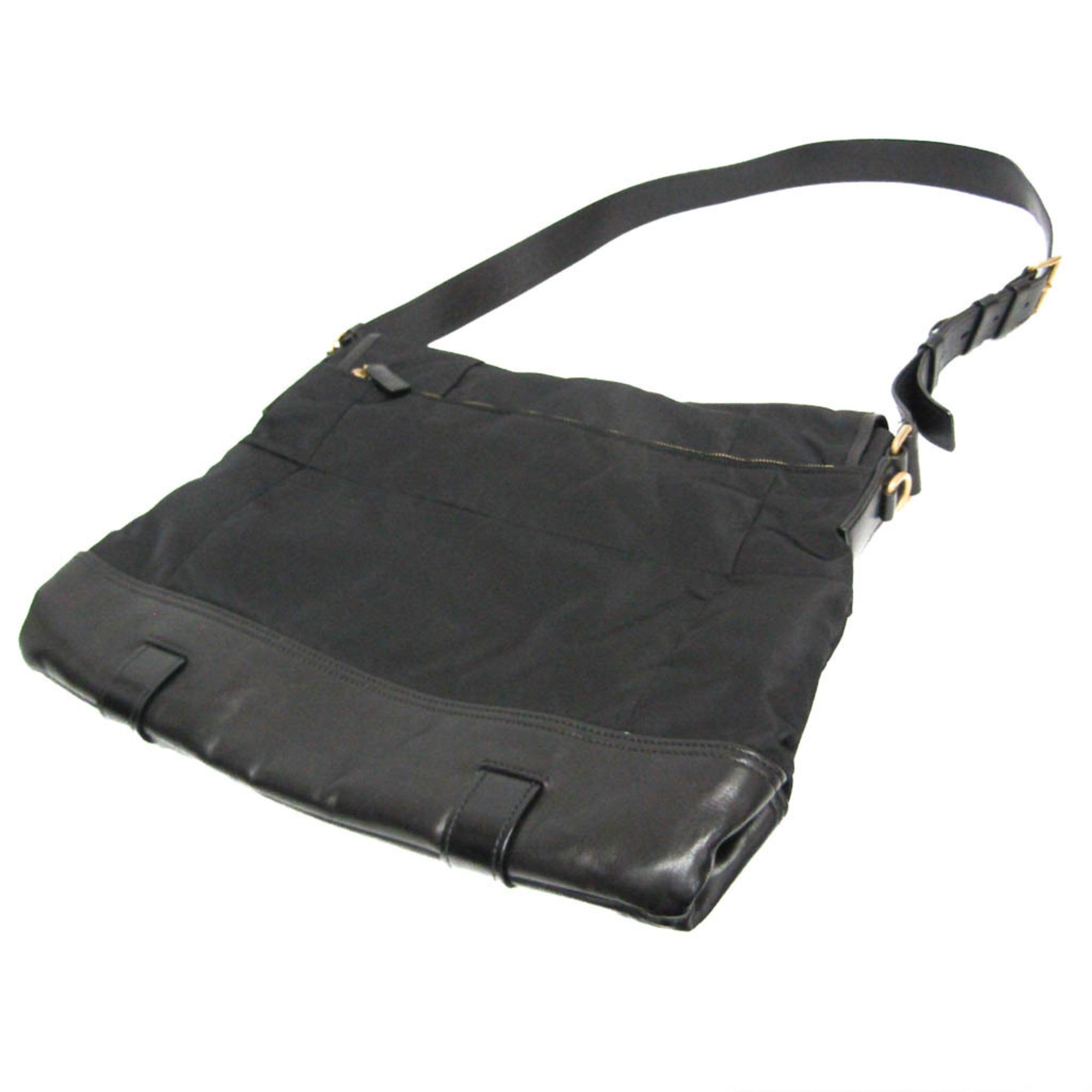 Prada Tessuto · Nylon Messenger