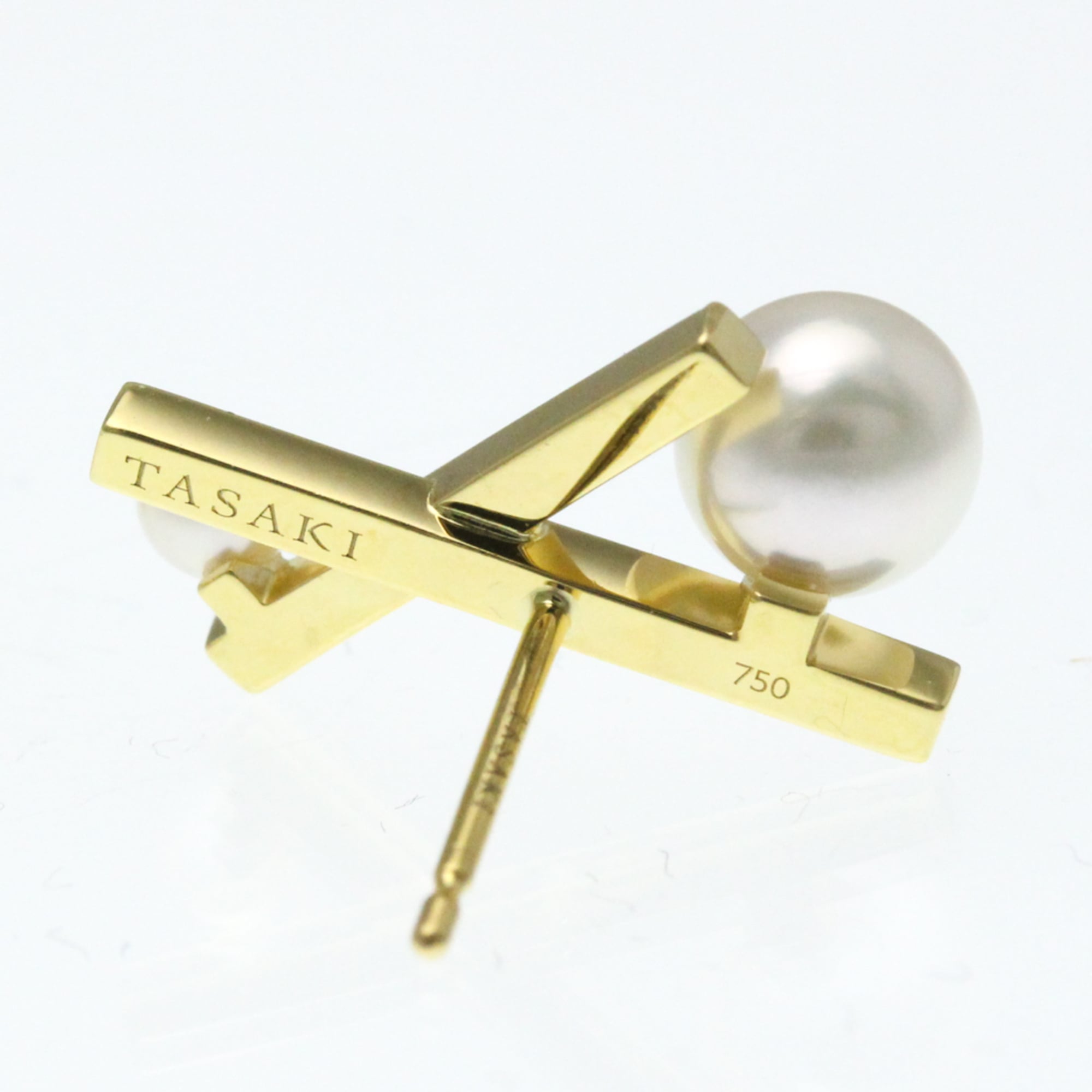 Tasaki Balance Cross · Pearl · 18K Gold