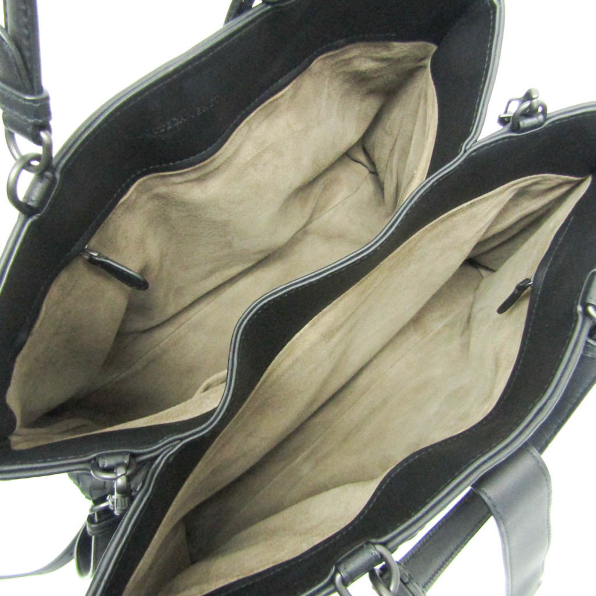 Bottega Veneta Intrecciato Rome · Leather