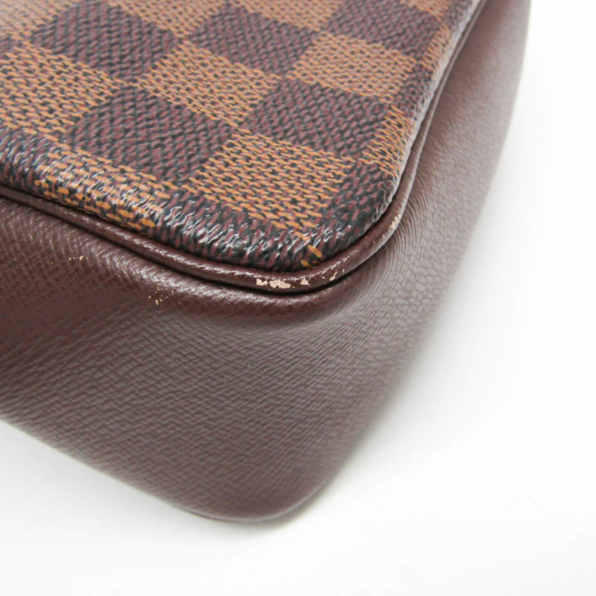 Louis Vuitton Damier Canvas Pouch